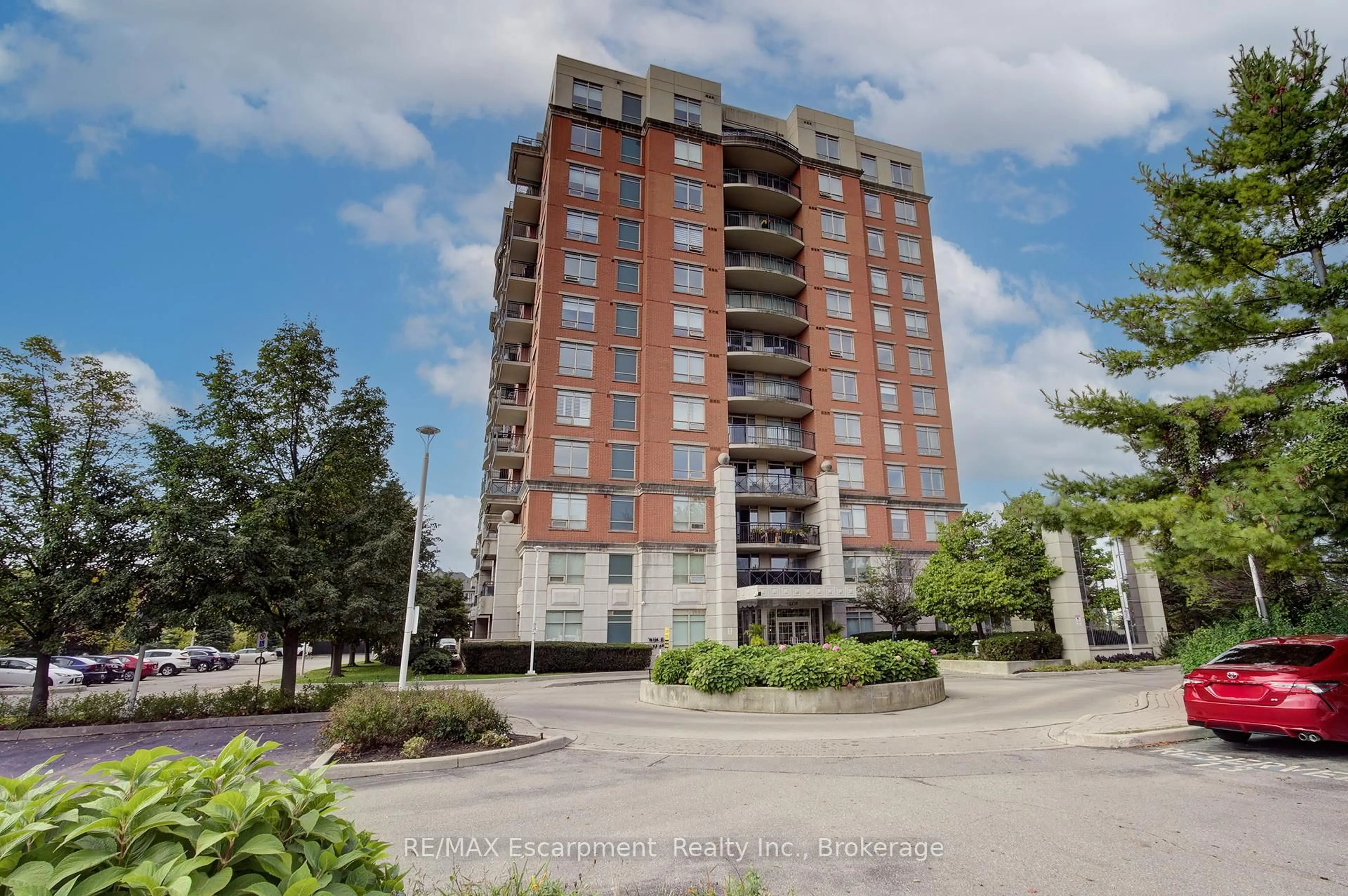 Unknown for 2325 Central Park Dr #311, Oakville Ontario L6H 0E2