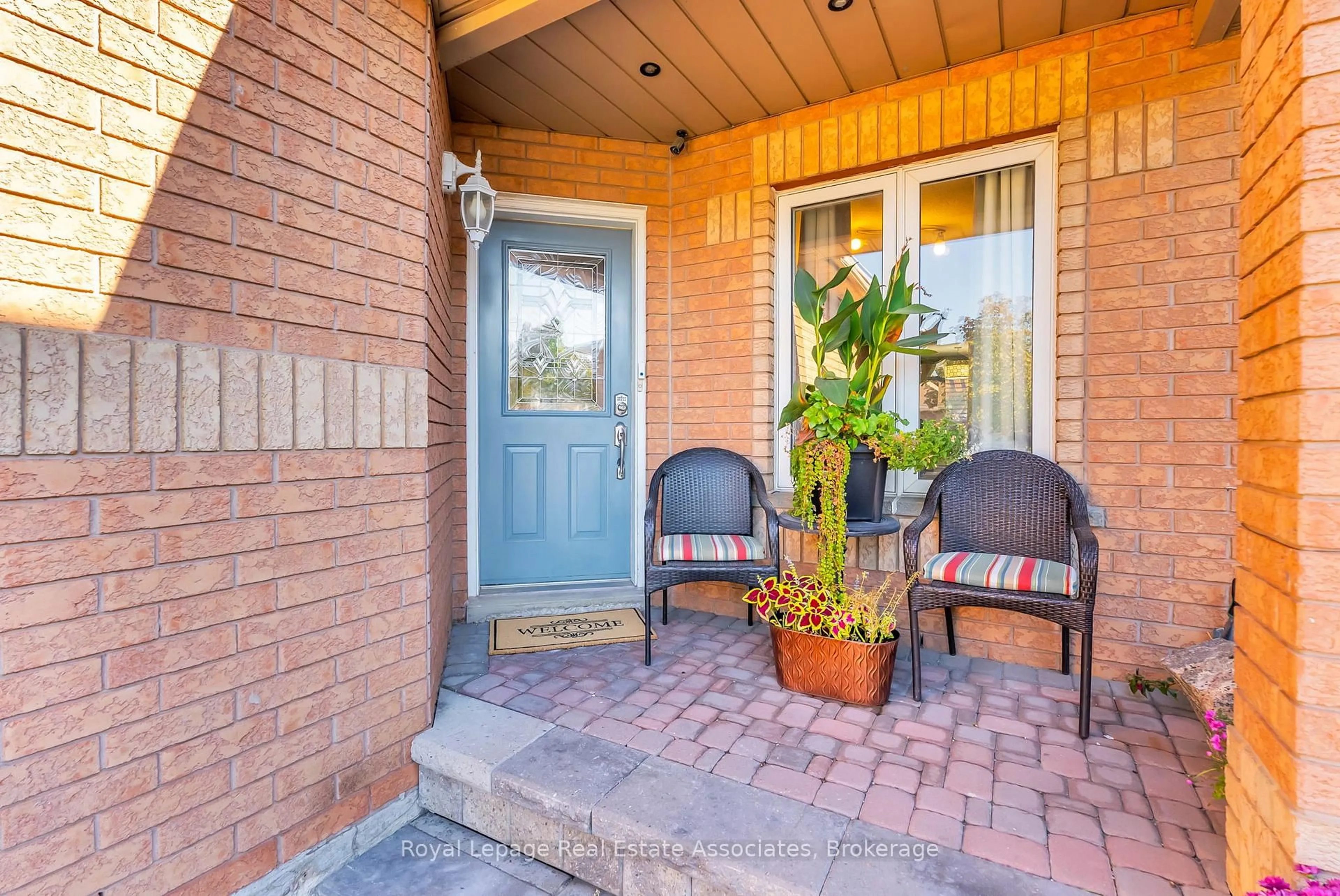 Unknown for 548 Leatherleaf Dr, Mississauga Ontario L4Z 3Y5