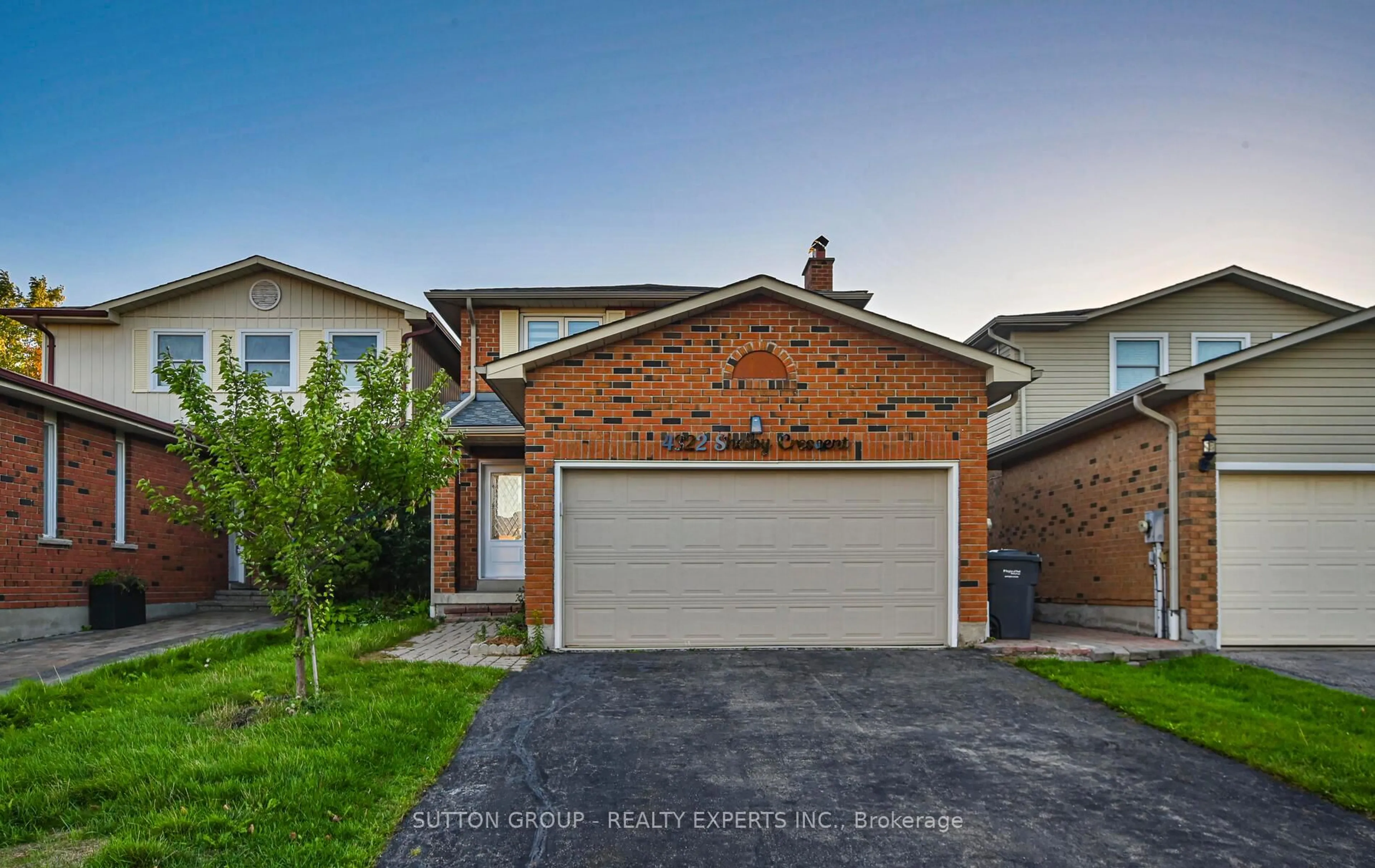 Home with brick exterior material, street for 4322 Shelby Cres, Mississauga Ontario L4W 3T3