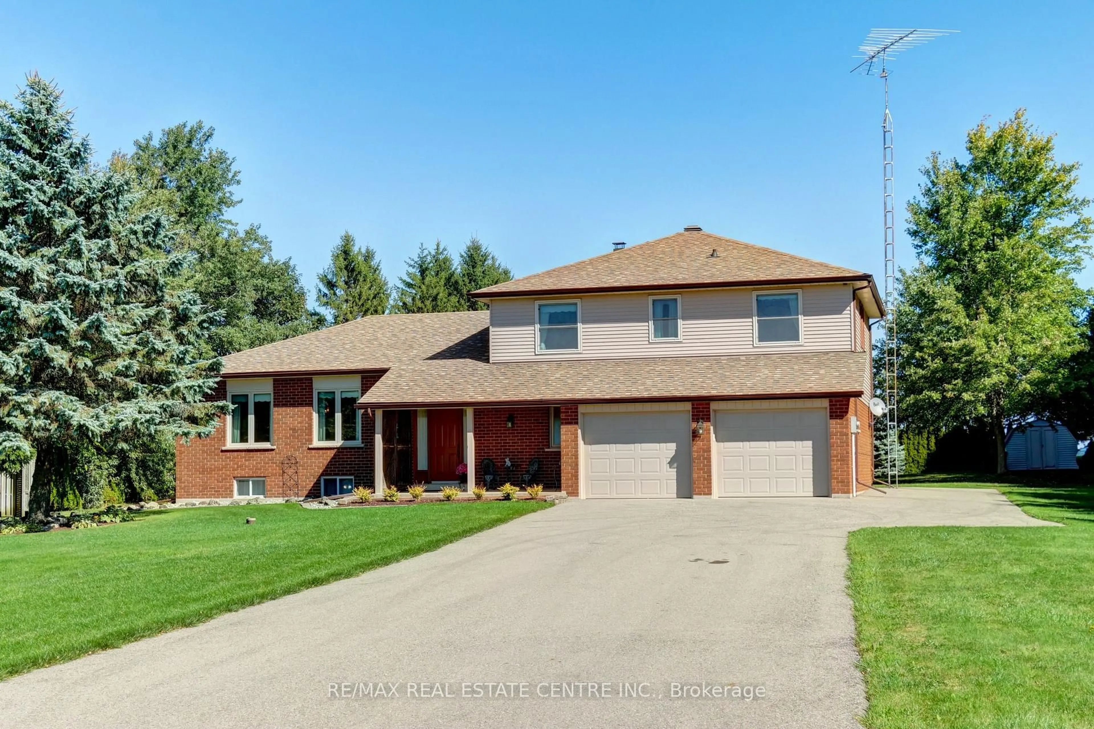Home with brick exterior material, street for 18193 St Andrews Rd, Caledon Ontario L7K 2E2