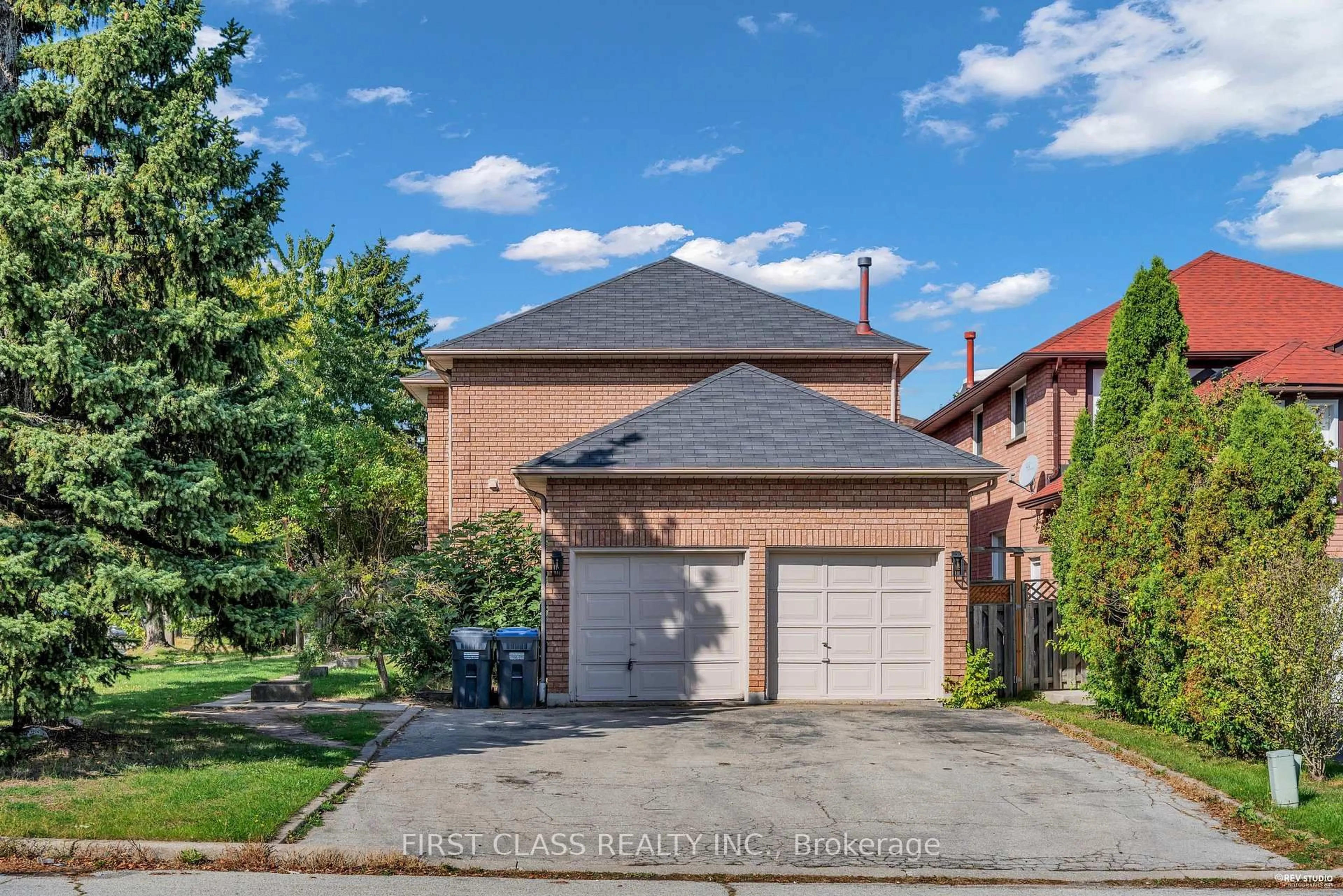 Home with brick exterior material, street for 4290 Radisson Cres, Mississauga Ontario L5M 4C1