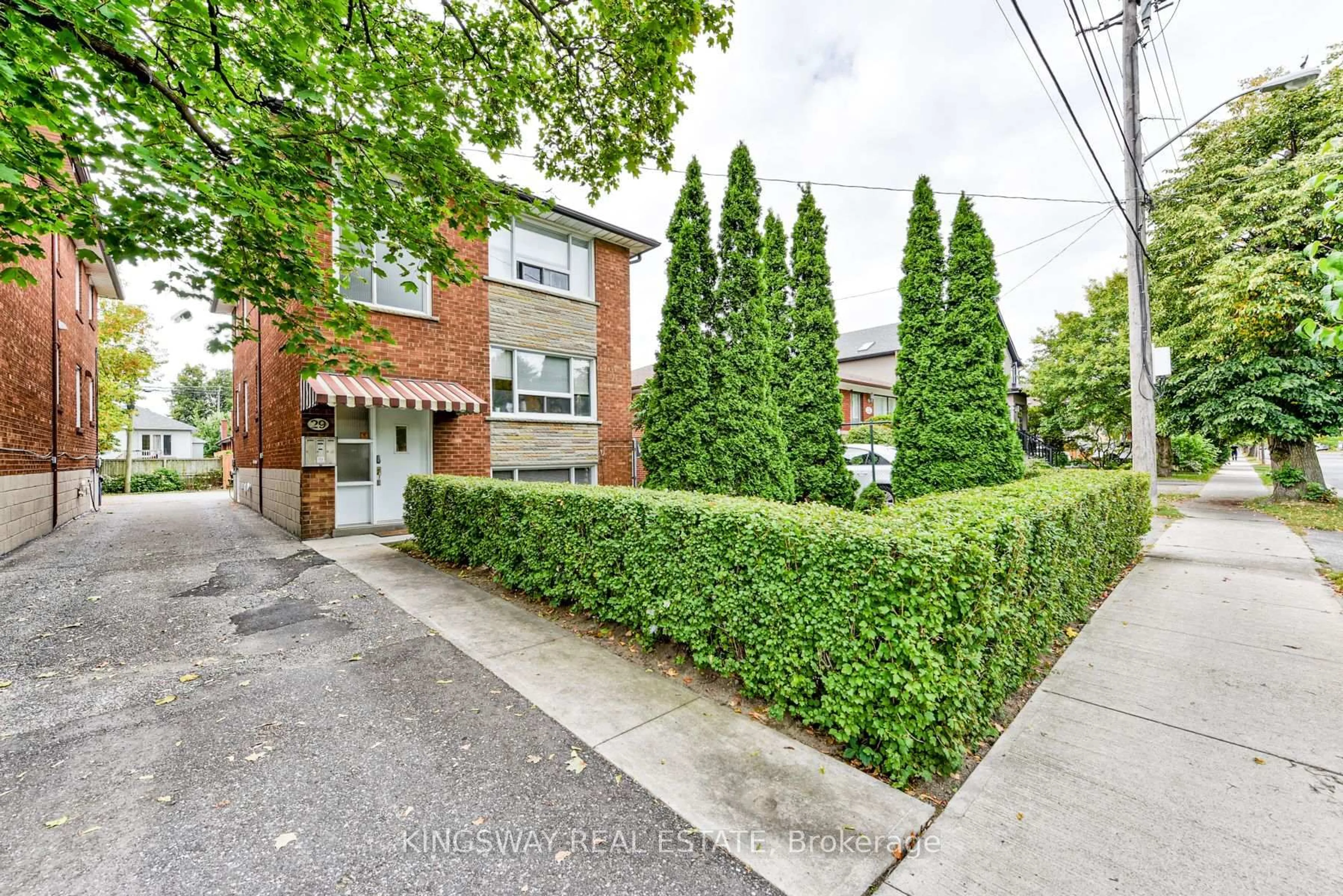 Unknown for 29 Evans Ave, Toronto Ontario M6S 3V7