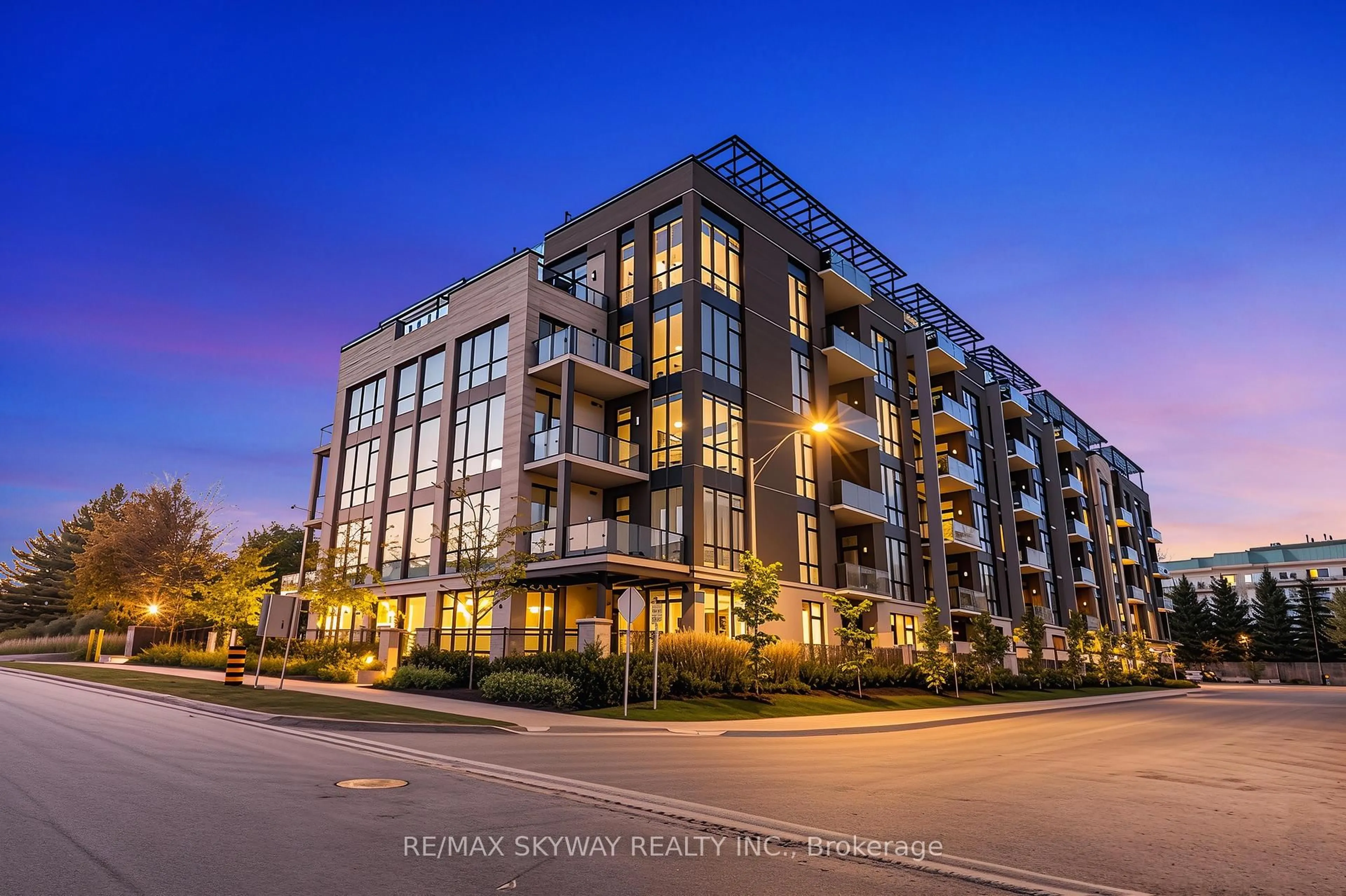 Unknown for 42 Mill St #105, Halton Hills Ontario L7G 0P9