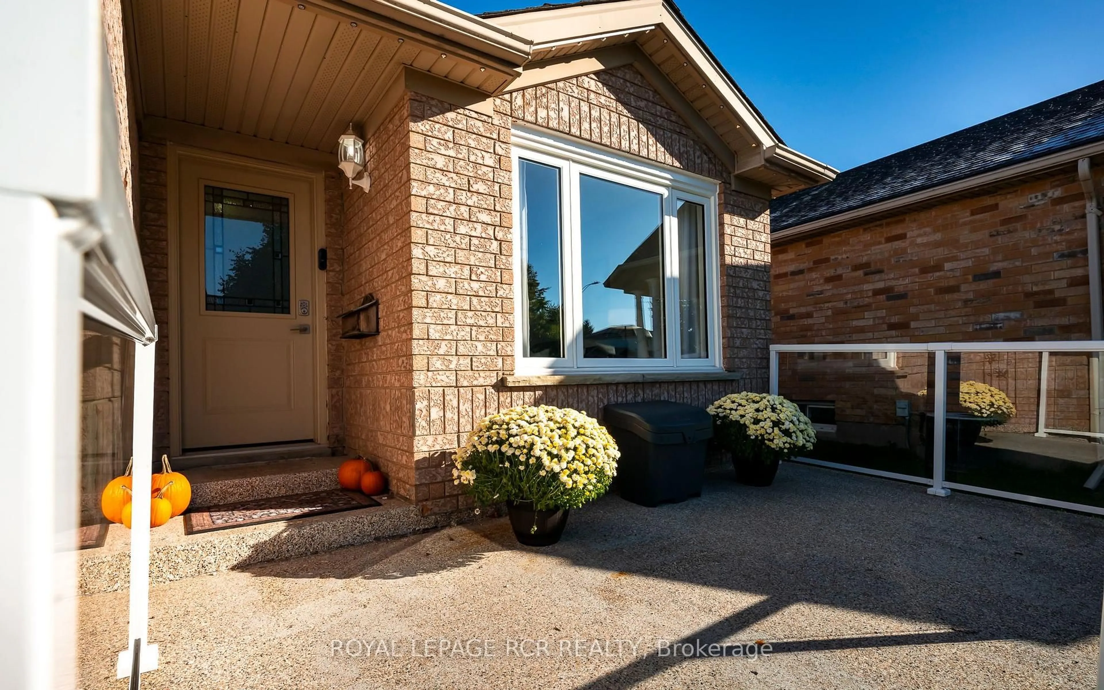Home with brick exterior material, street for 60 Colbourne Cres, Orangeville Ontario L9W 5A7