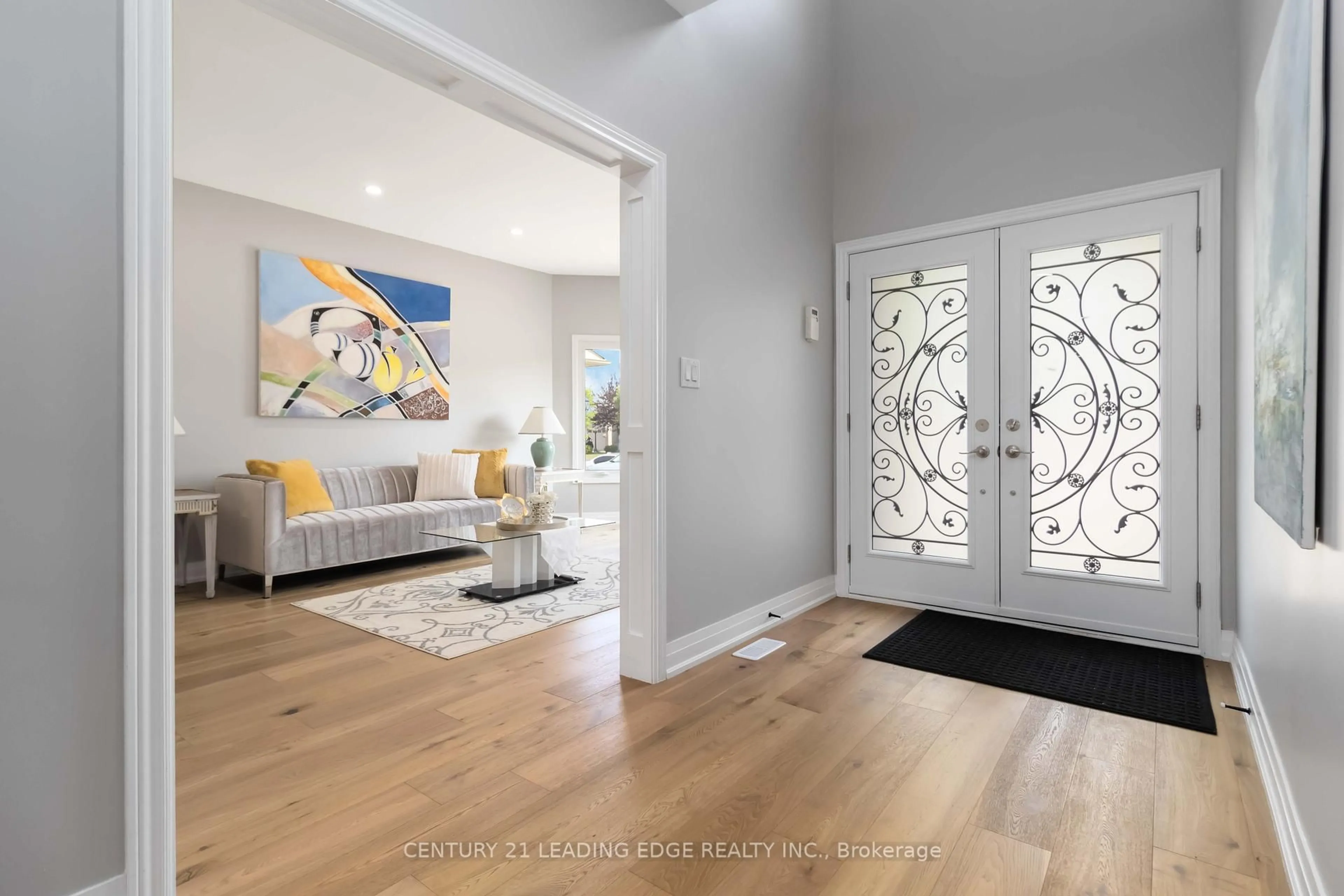 Indoor entryway for 286 FERNFOREST Dr, Brampton Ontario L6R 1B6