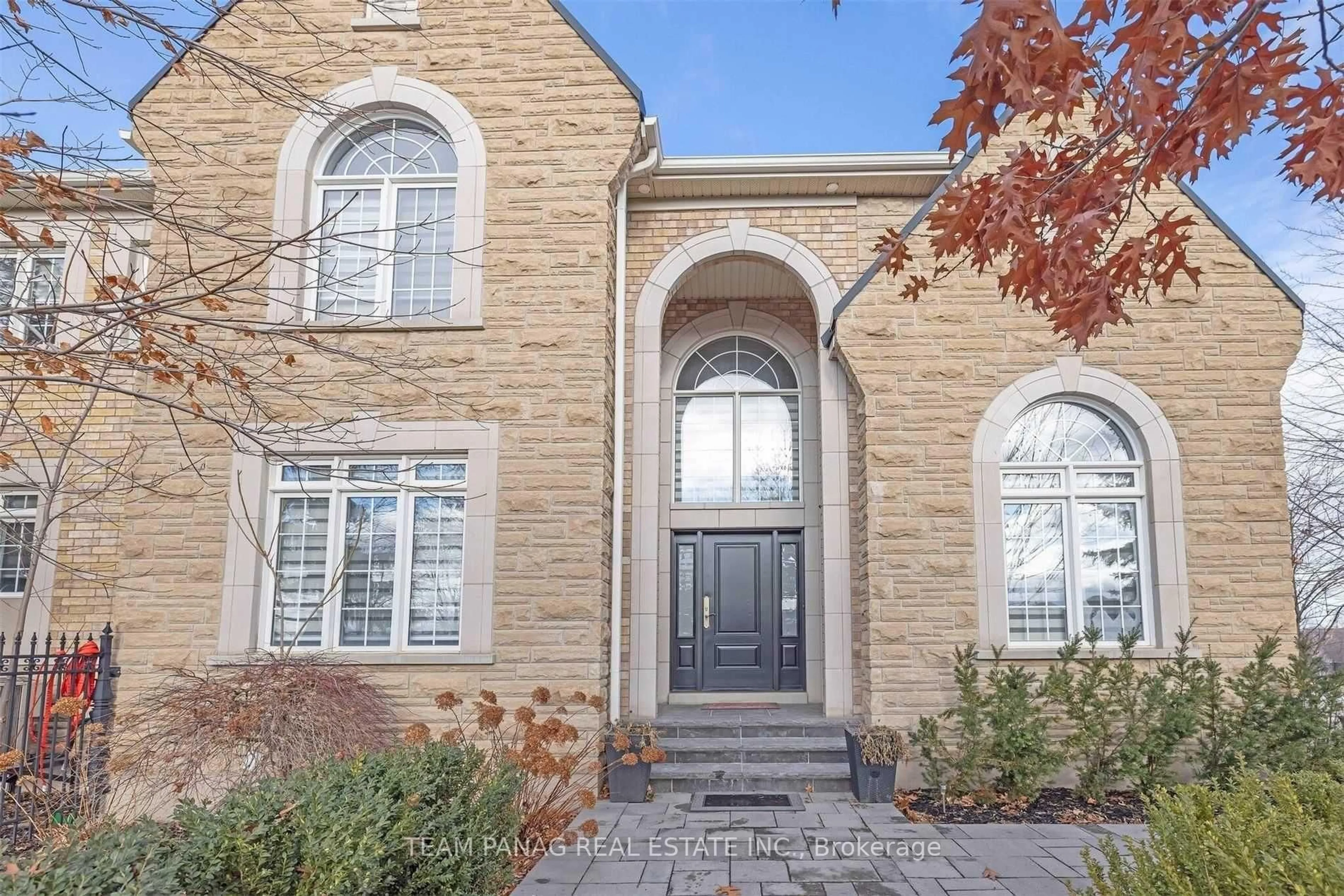 Home with brick exterior material, street for 73 Louvain Dr, Brampton Ontario L6P 1Y9