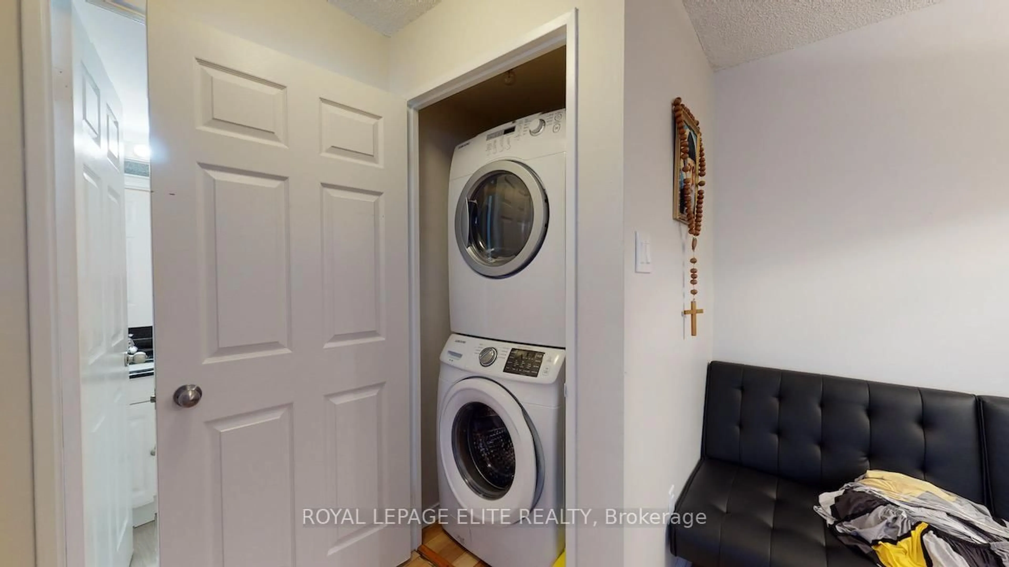 Laundry room for 700 CONSTELLATION Dr #202, Mississauga Ontario L5R 3G8