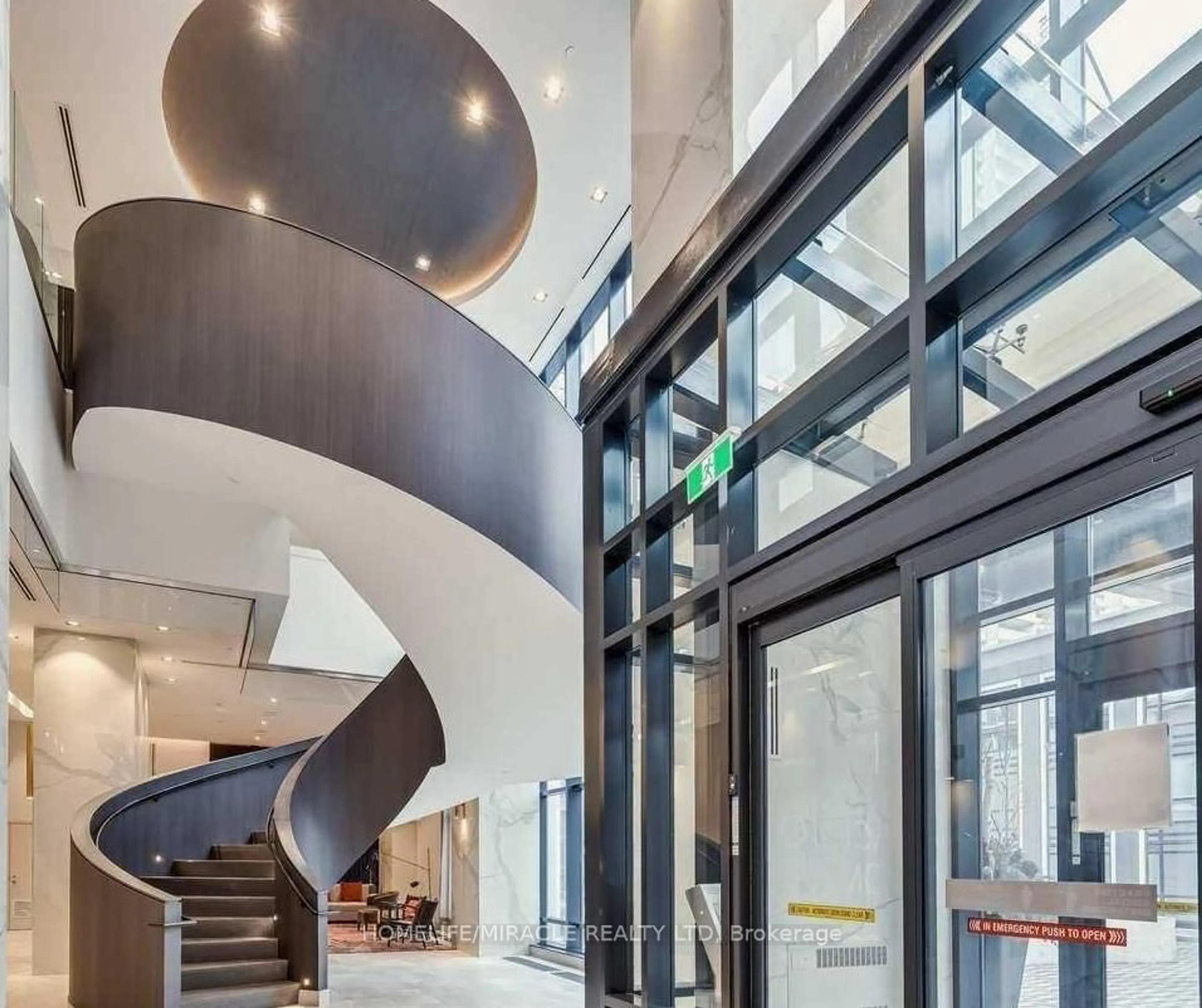 Indoor foyer for 7 Mabelle Ave #2403, Toronto Ontario M9A 0C9