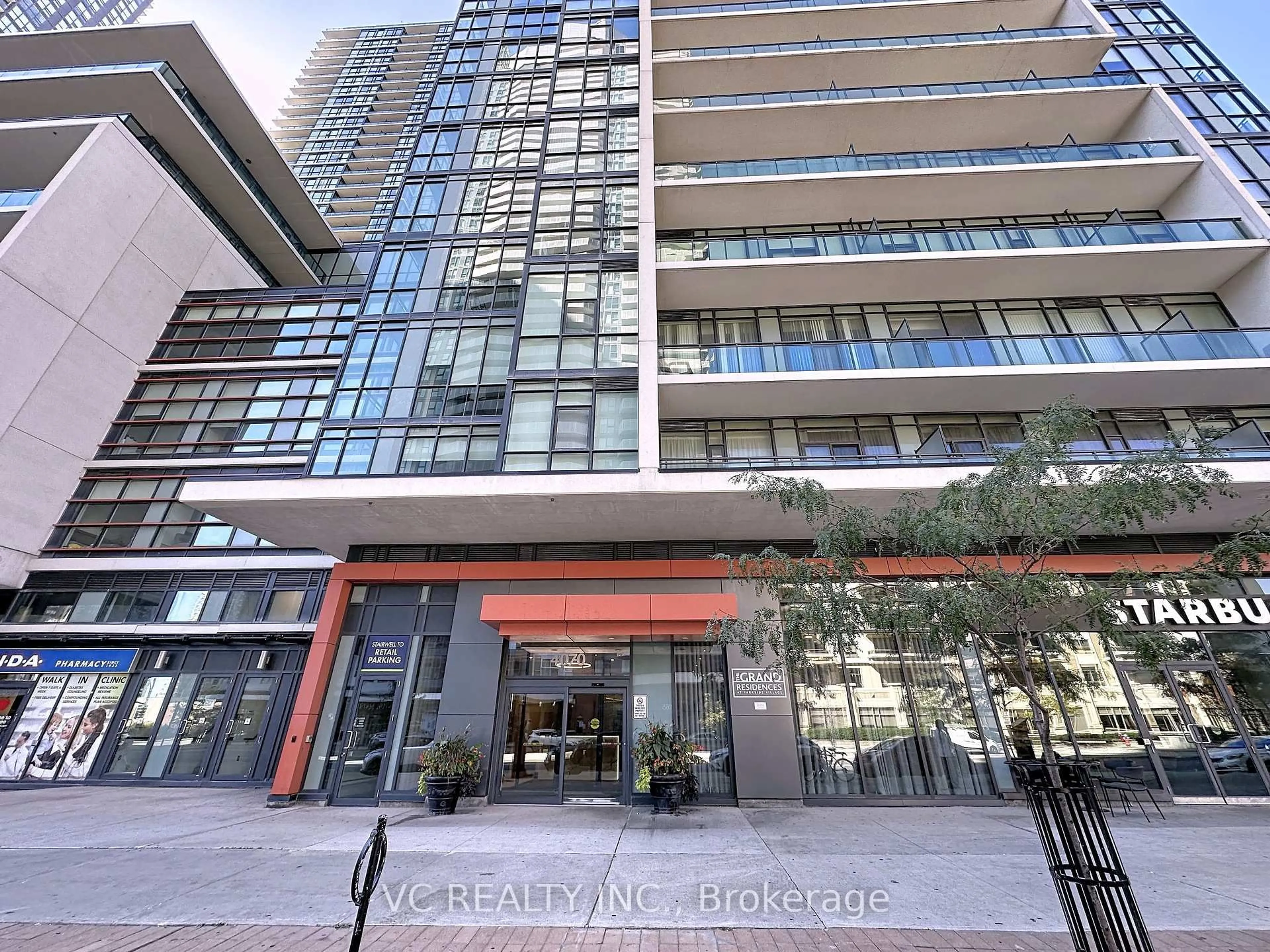 Indoor foyer for 4070 Confederation Pkwy #301, Mississauga Ontario L5B 0E9