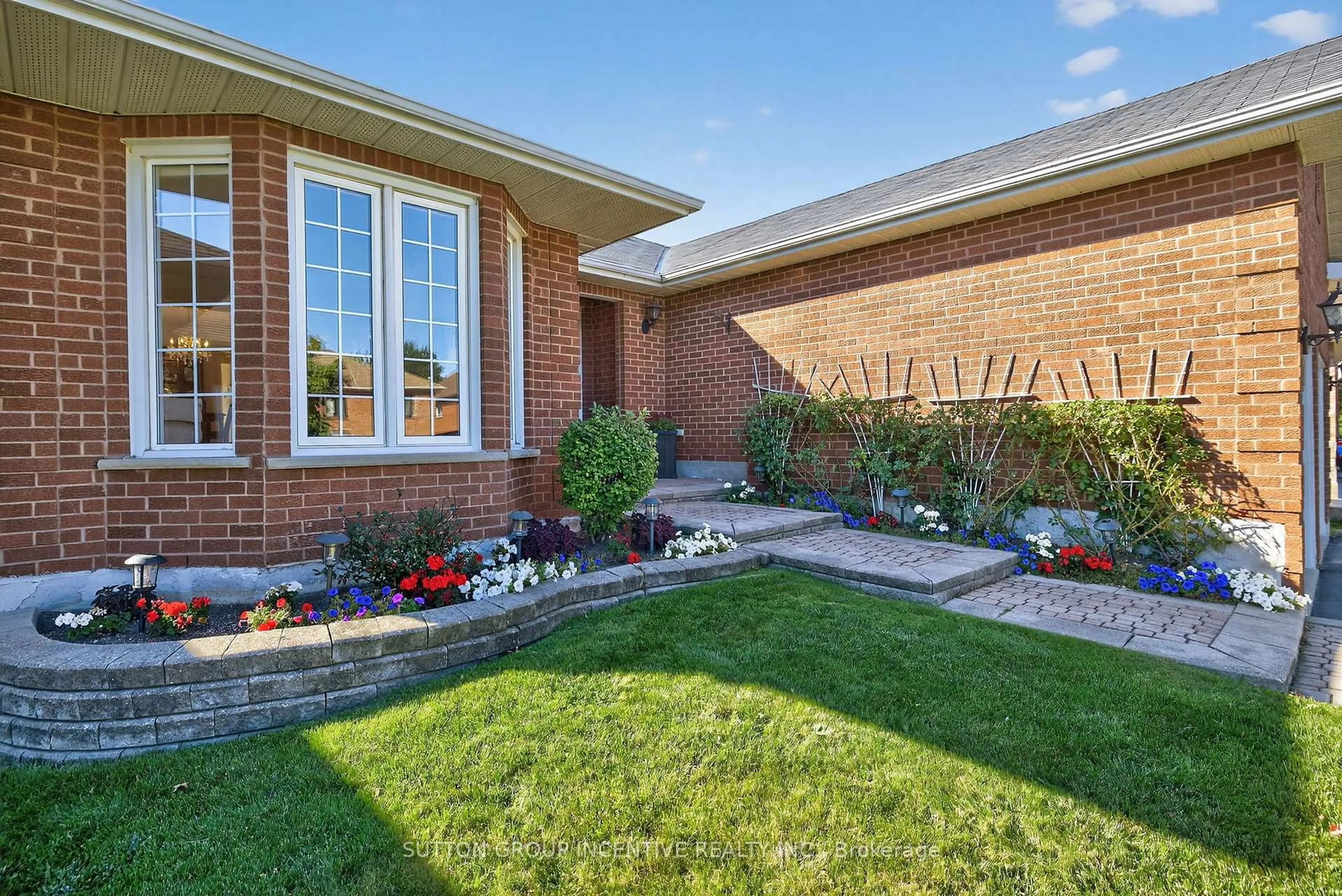 Home with brick exterior material, street for 21 Hartford Tr, Brampton Ontario L6W 4K2