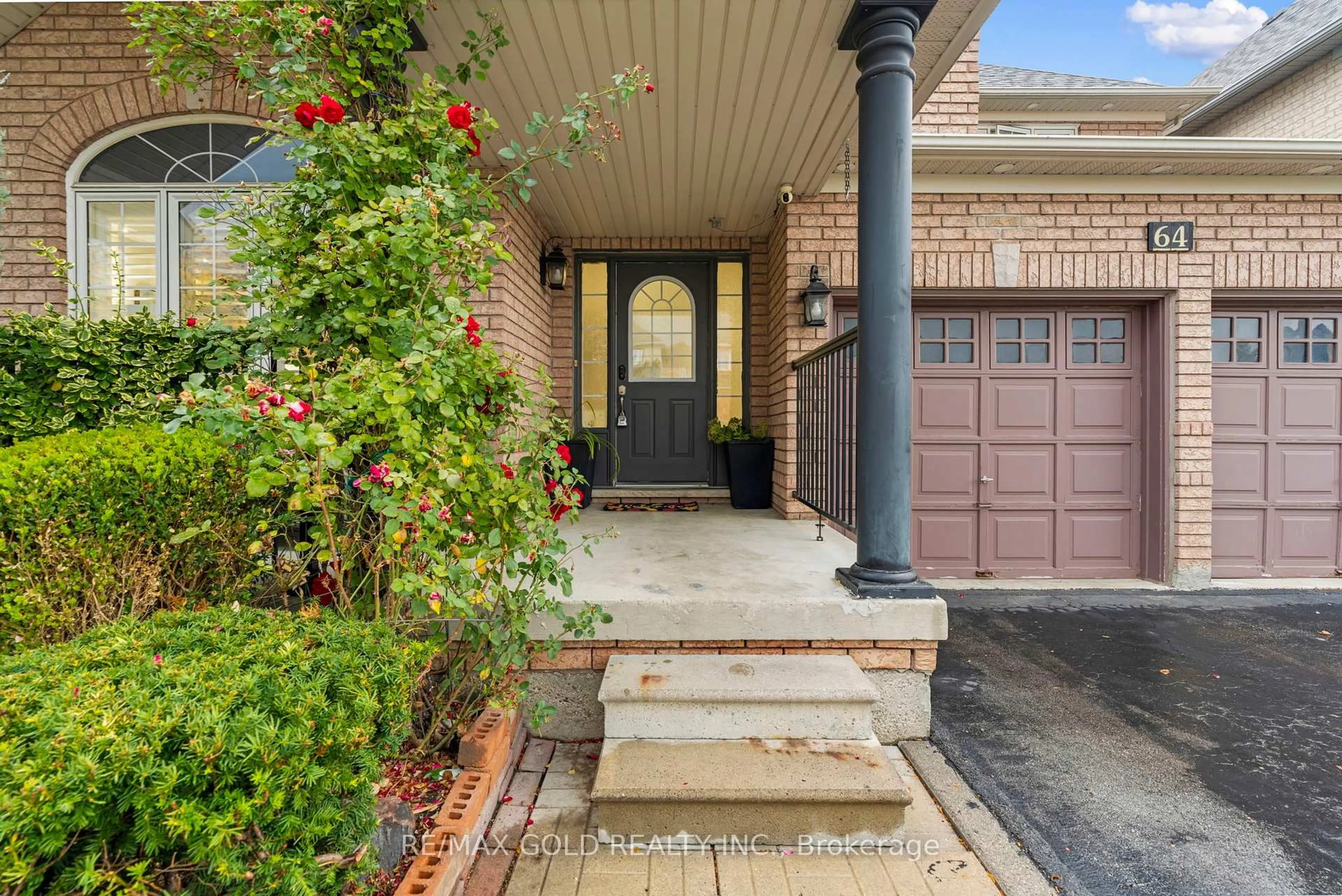 Unknown for 64 Beachpoint Blvd, Brampton Ontario L7A 2G6