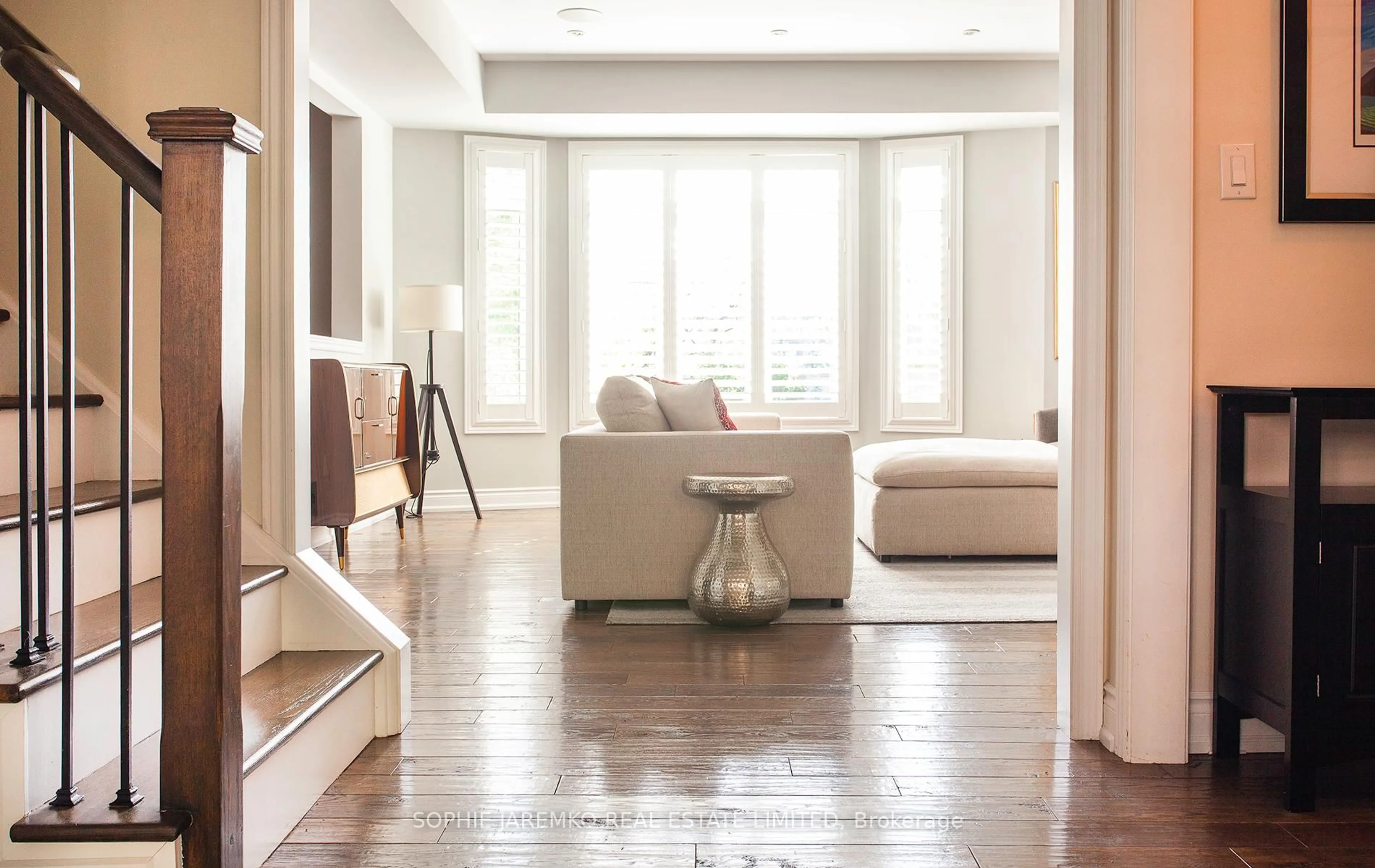 Living room with furniture, unknown for 32 Gala Lane, Toronto Ontario M8Y 0A9