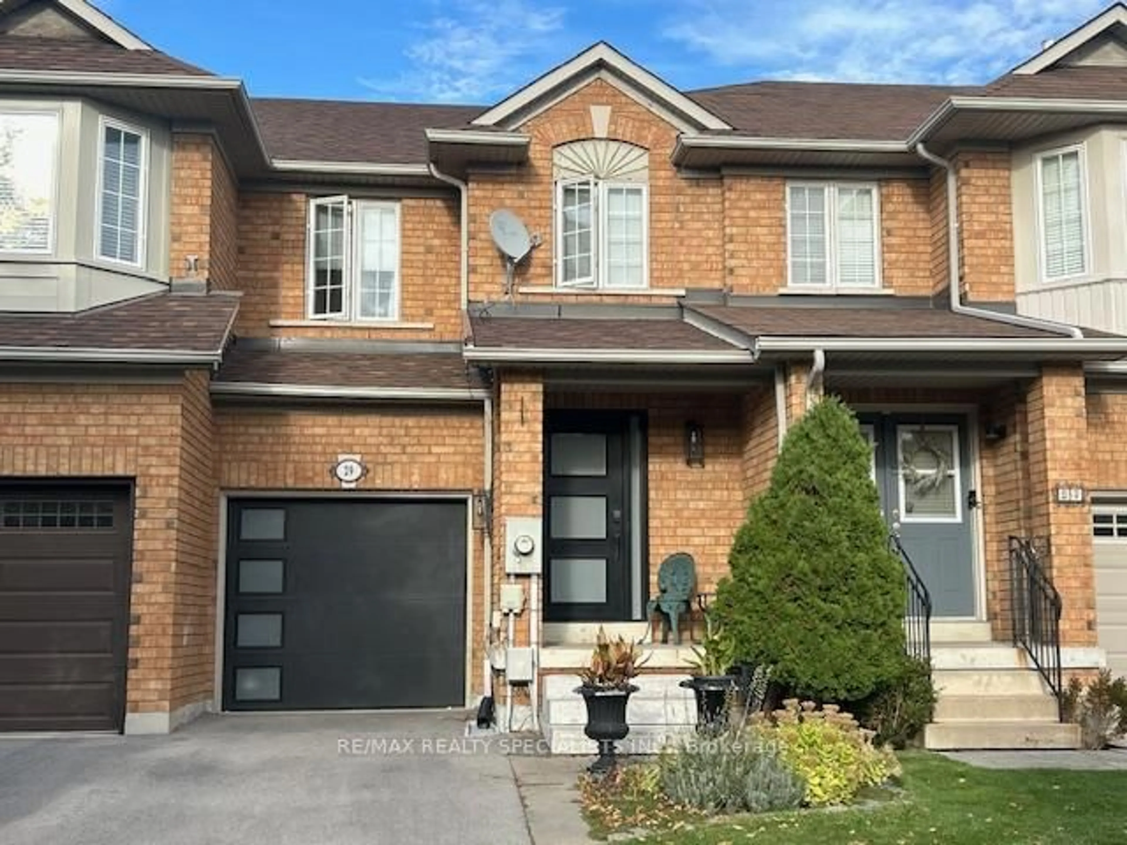 Home with brick exterior material, street for 29 Frank Johnston Rd, Caledon Ontario L7E 2L5