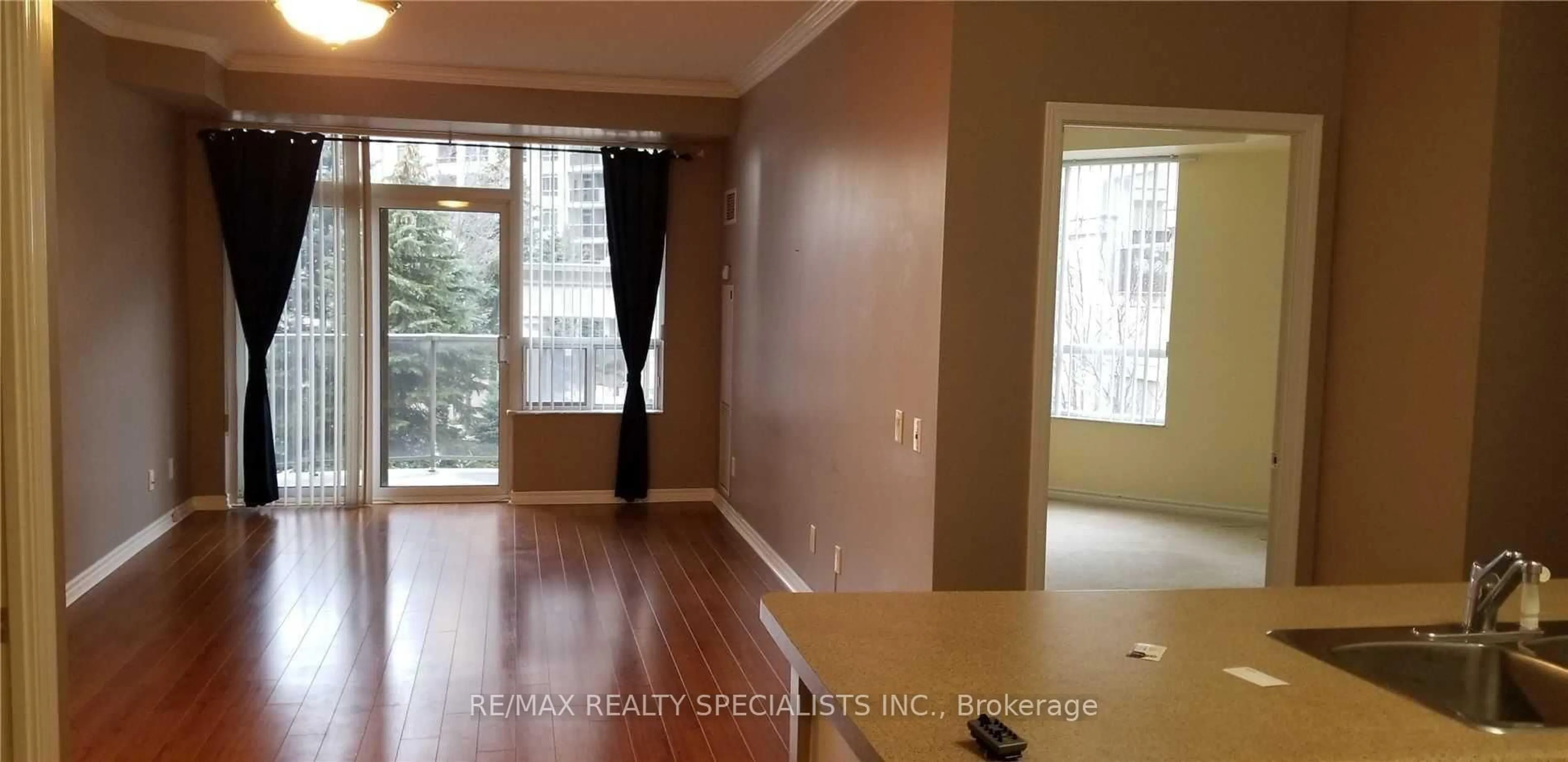 A pic of a room for 25 Kingsbridge Garden Circ #221, Mississauga Ontario L5R 4B1