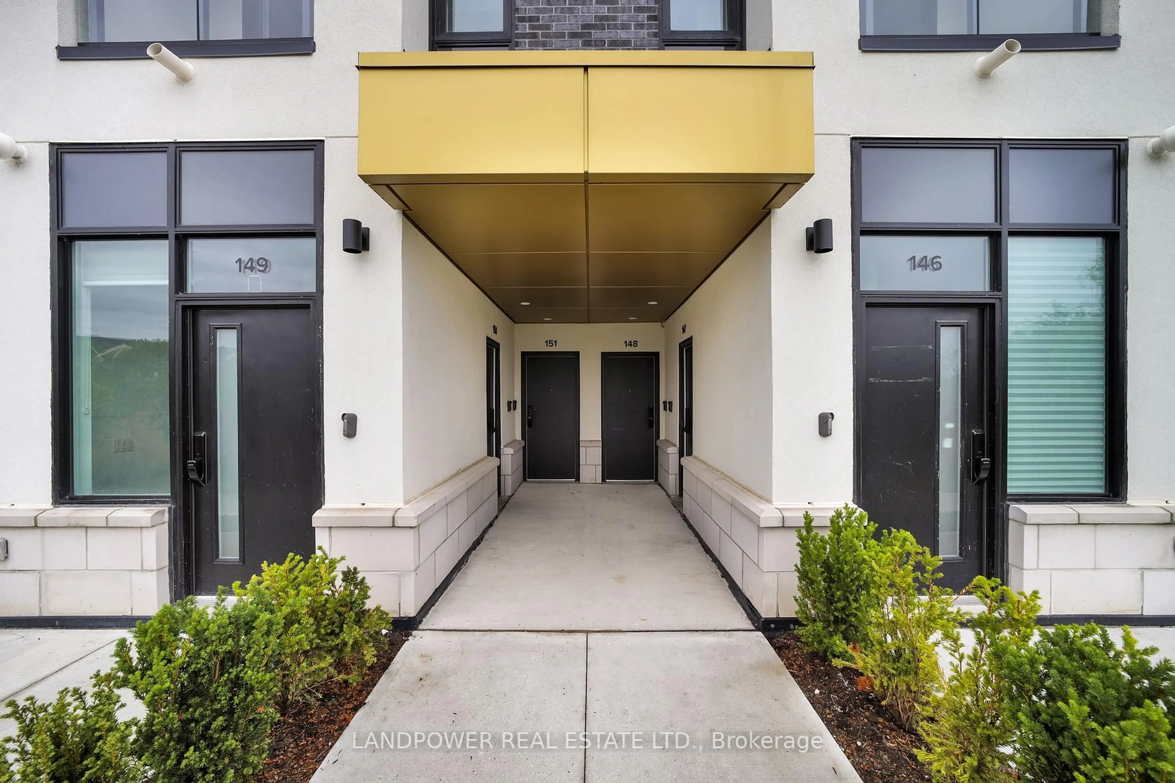 Unknown for 3010 Trailside Dr #147, Oakville Ontario L6M 5R1