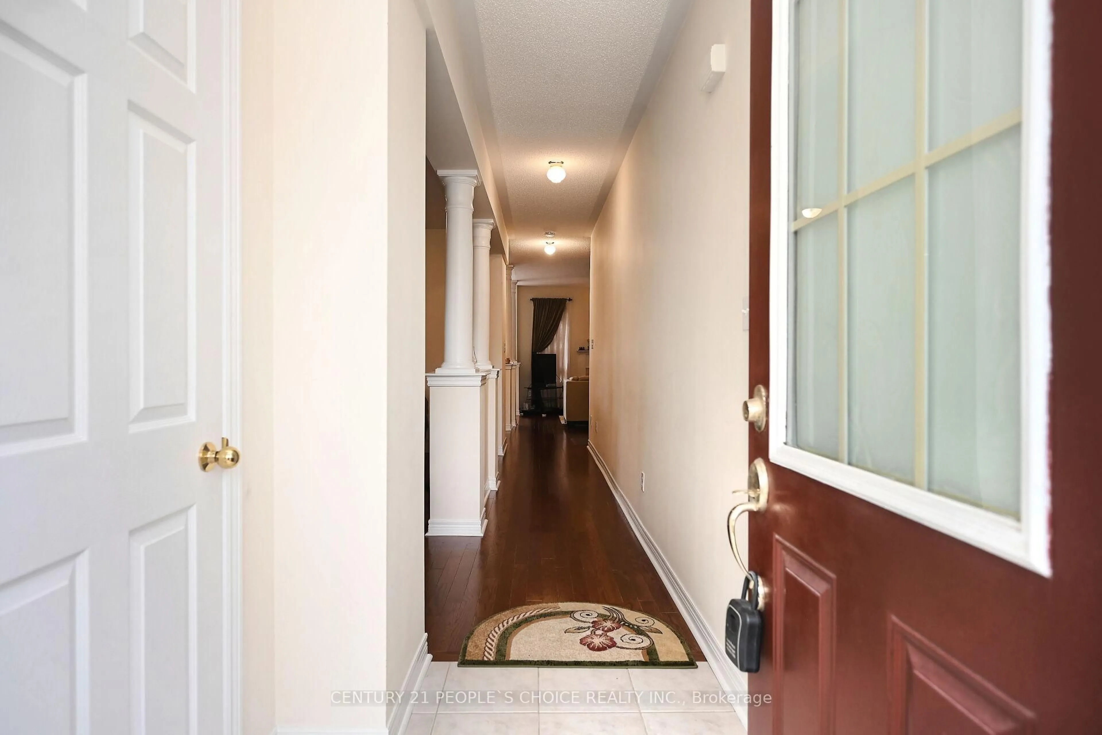 Indoor entryway for 23 Lanebrook Dr, Brampton Ontario L6P 2E3
