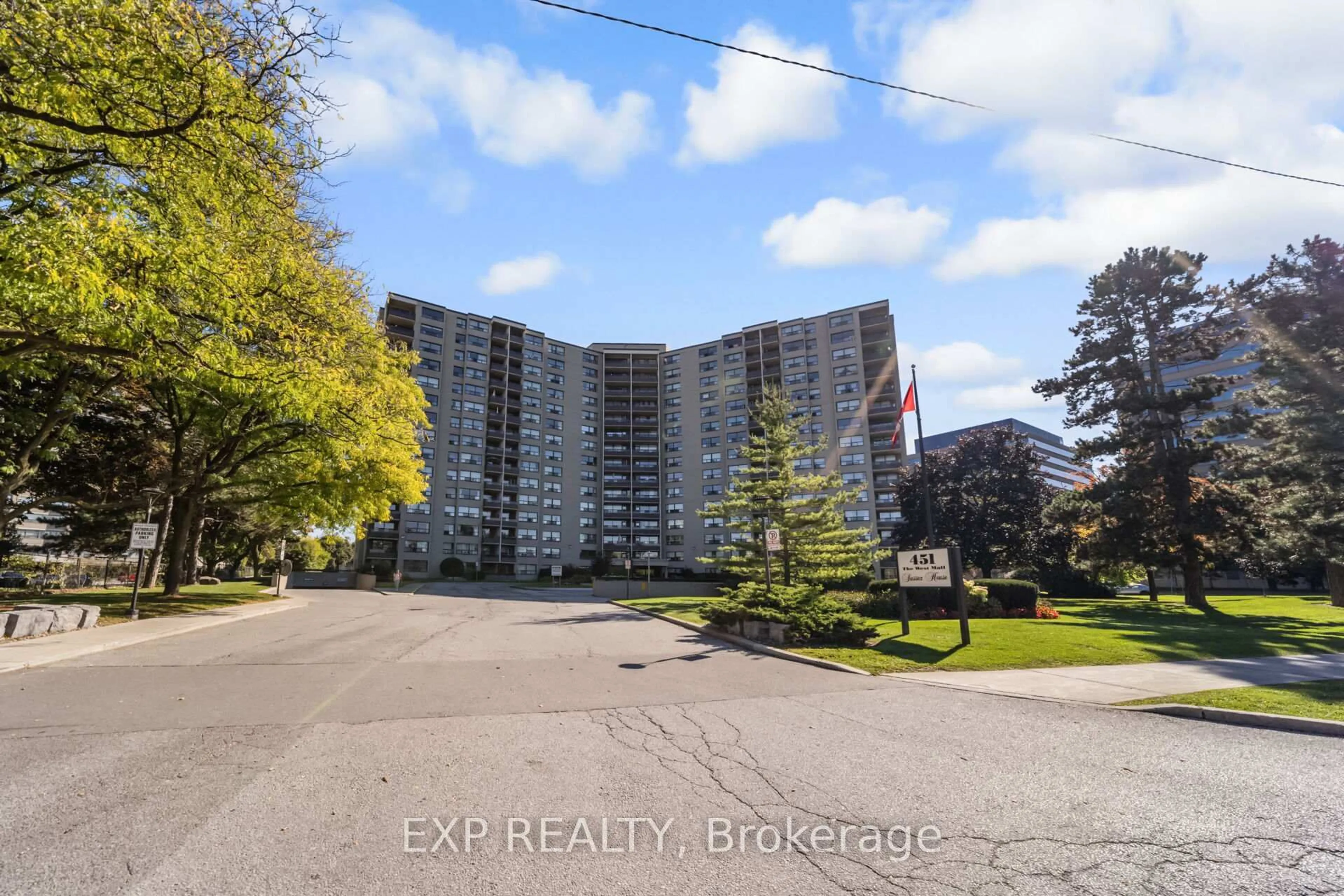 A pic from outside/outdoor area/front of a property/back of a property/a pic from drone, unknown for 451 WESTMALL #519, Toronto Ontario M9C 1G1
