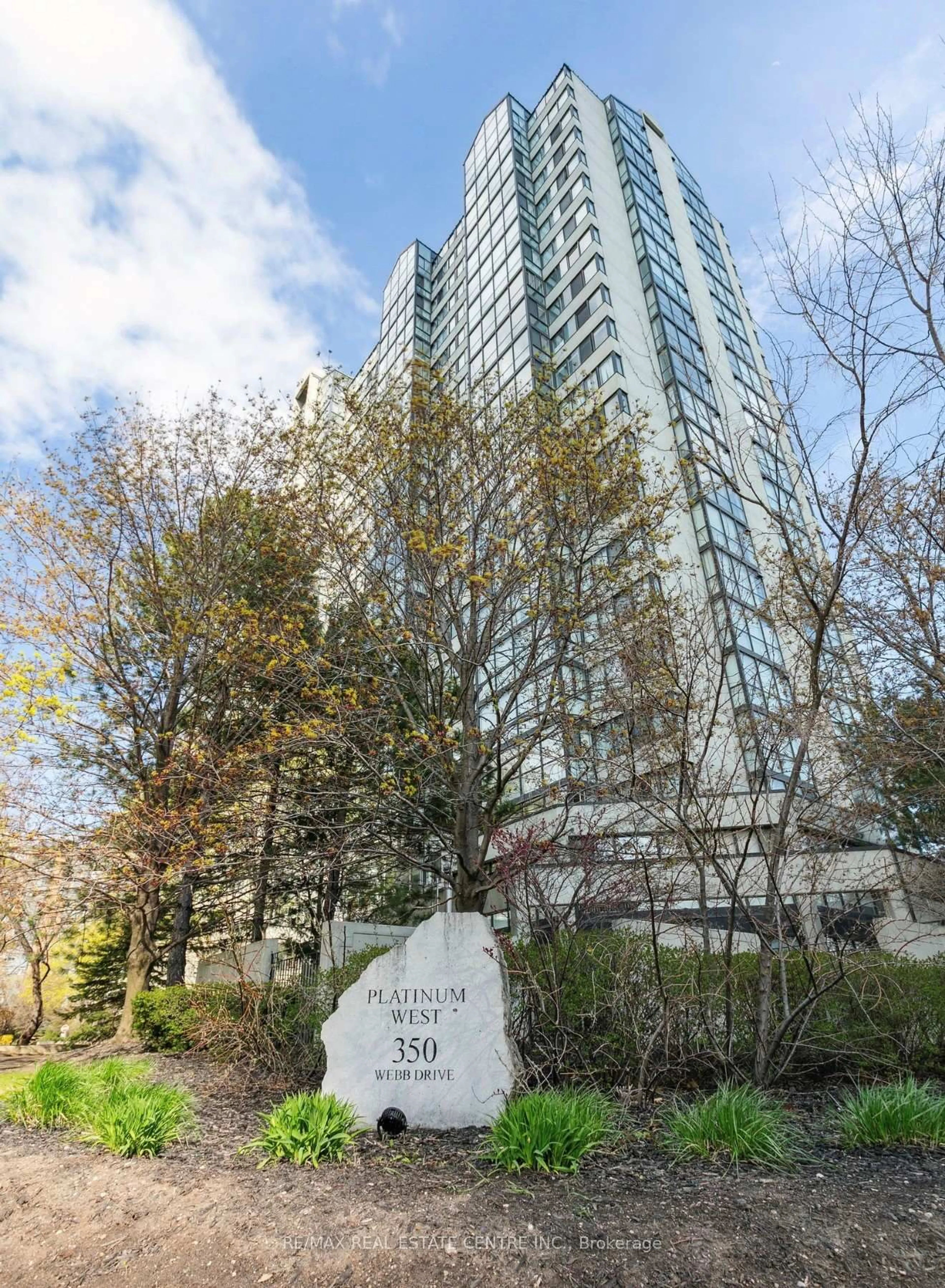 Unknown for 350 Webb Dr #411, Mississauga Ontario L5B 3W4