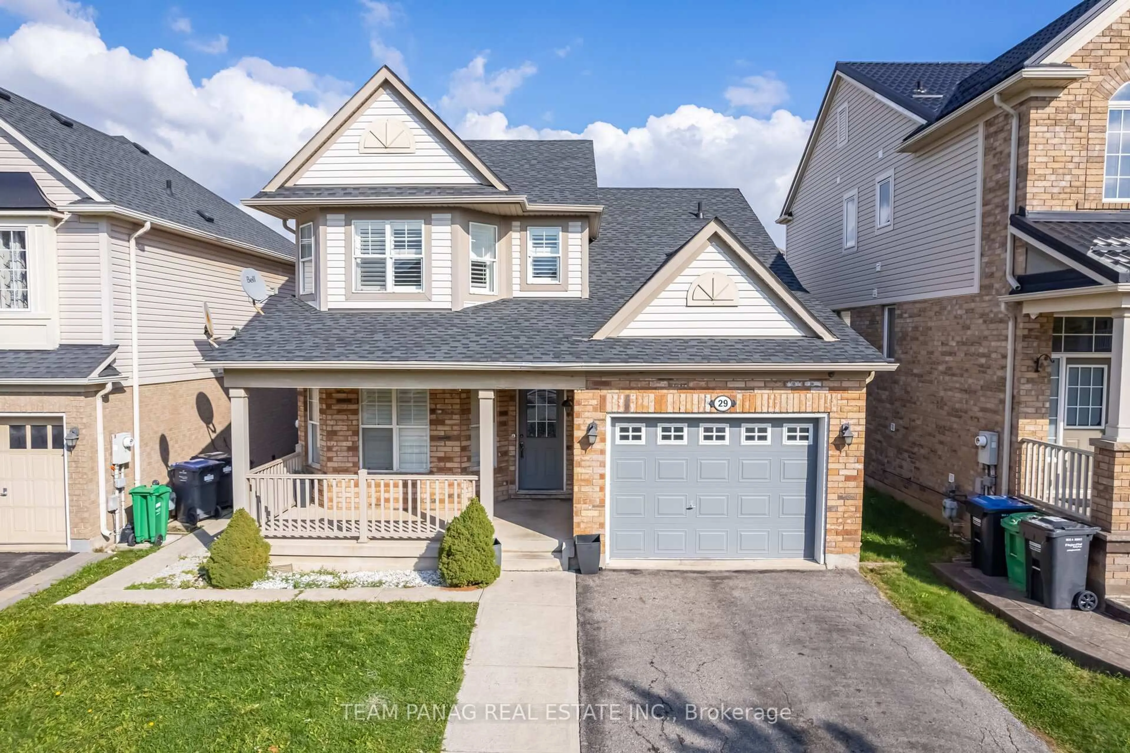 A pic from outside/outdoor area/front of a property/back of a property/a pic from drone, street for 29 Dalia St, Brampton Ontario L6X 0L2