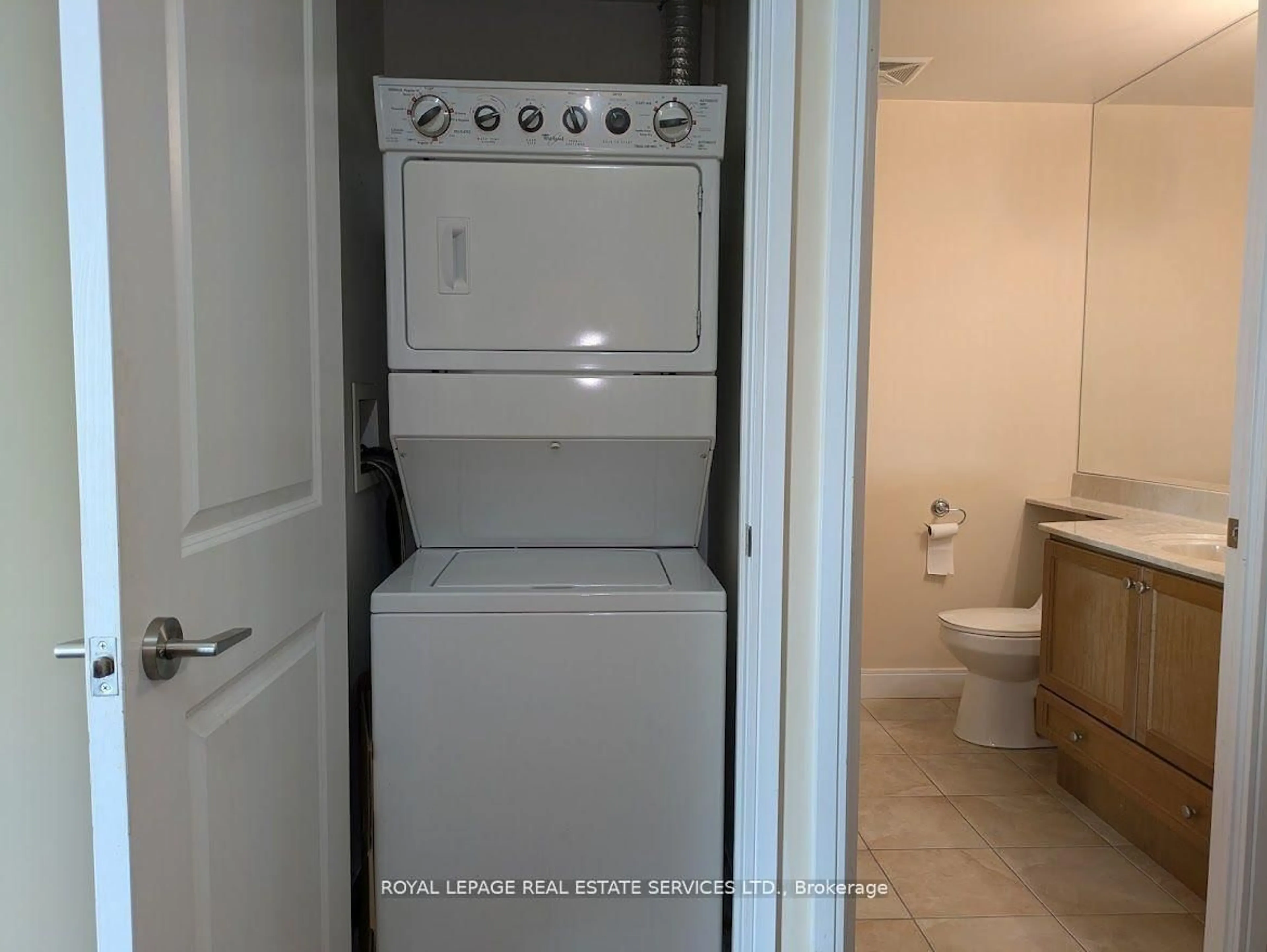 Laundry room for 50 Absolute Ave #2304, Mississauga Ontario L4Z 0A8