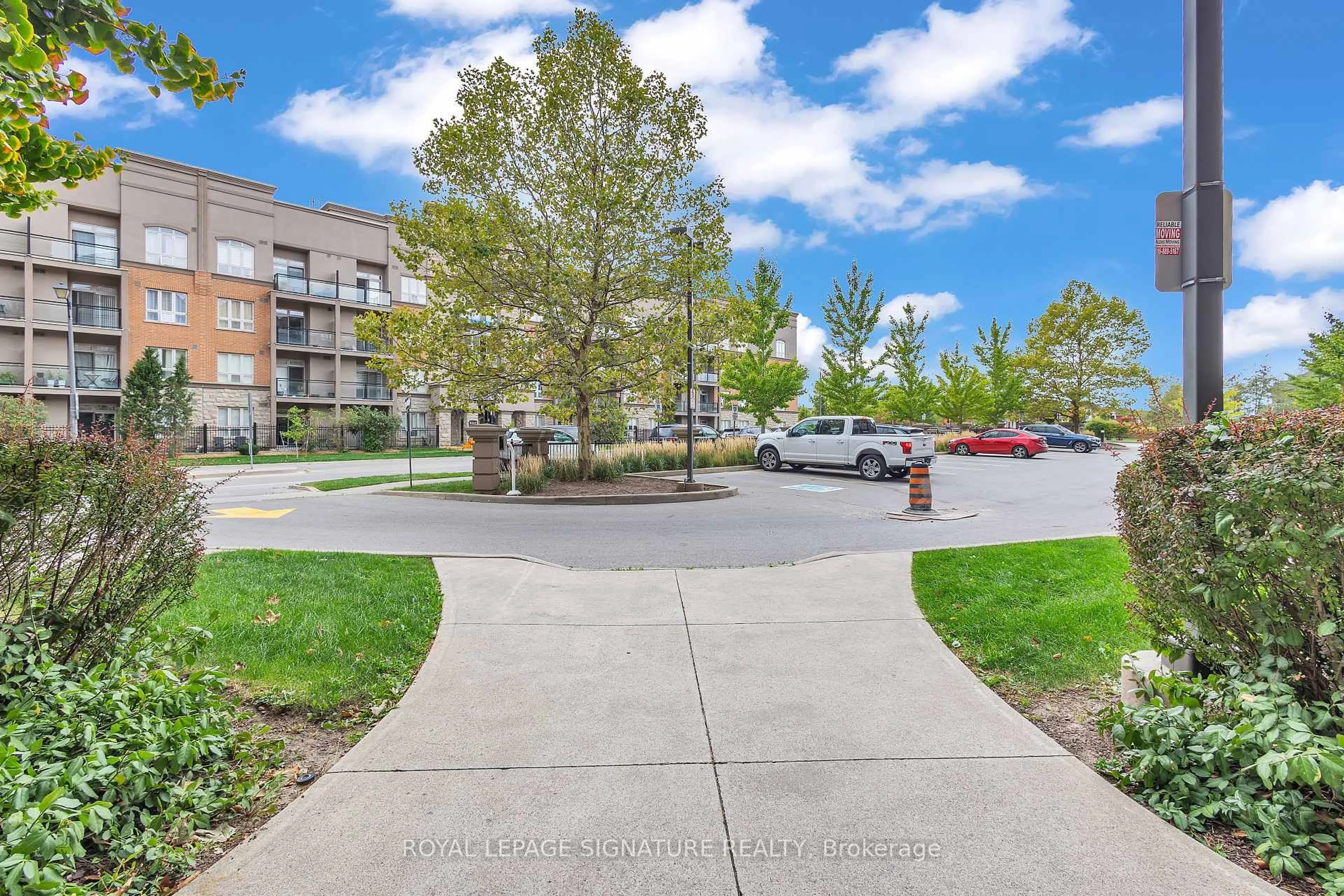 Patio, street for 5327 Upper Middle Rd #504, Burlington Ontario L7L 0E9