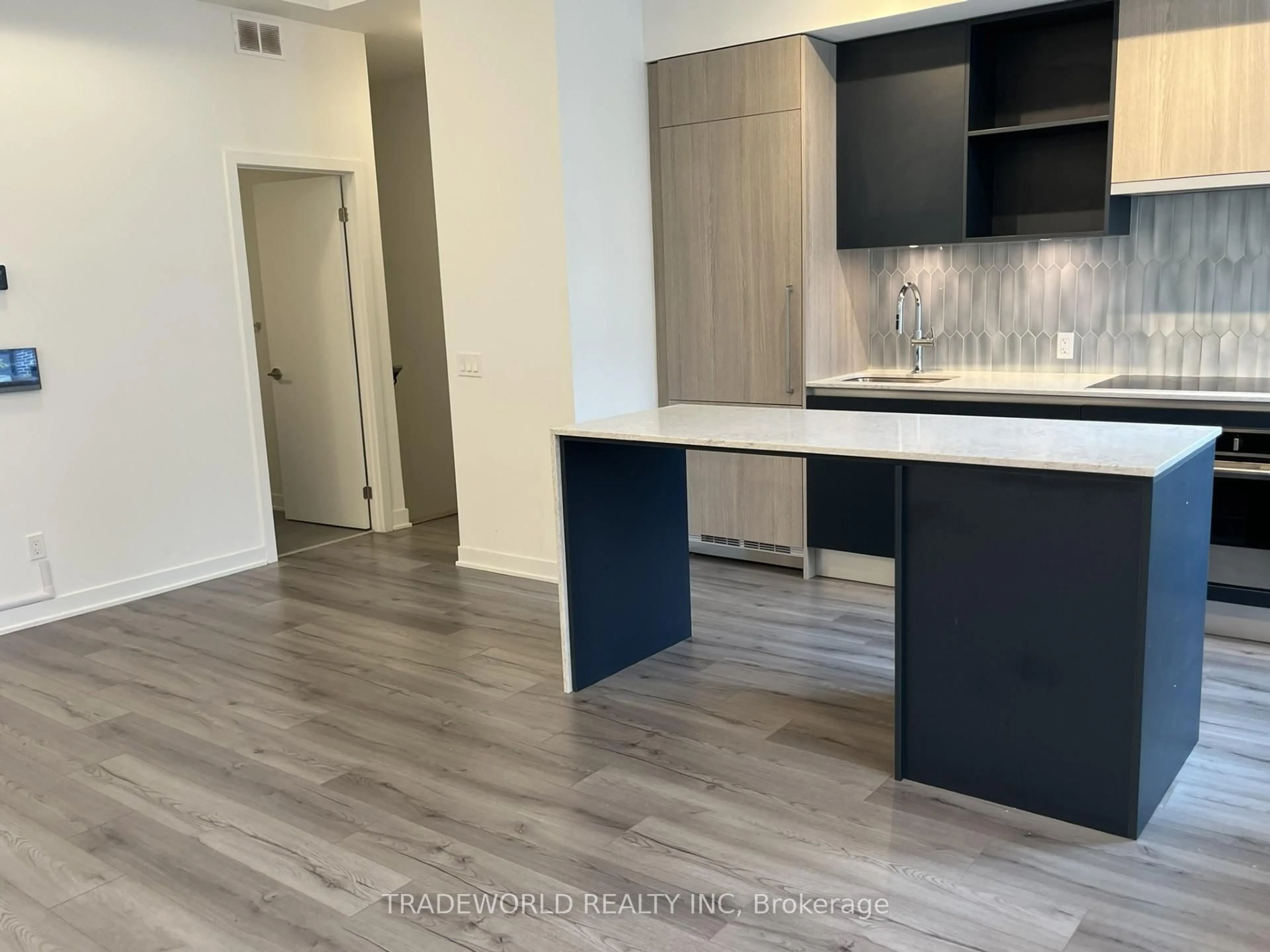 Unknown for 3020 Trailside Dr #127, Oakville Ontario L6M 4M2
