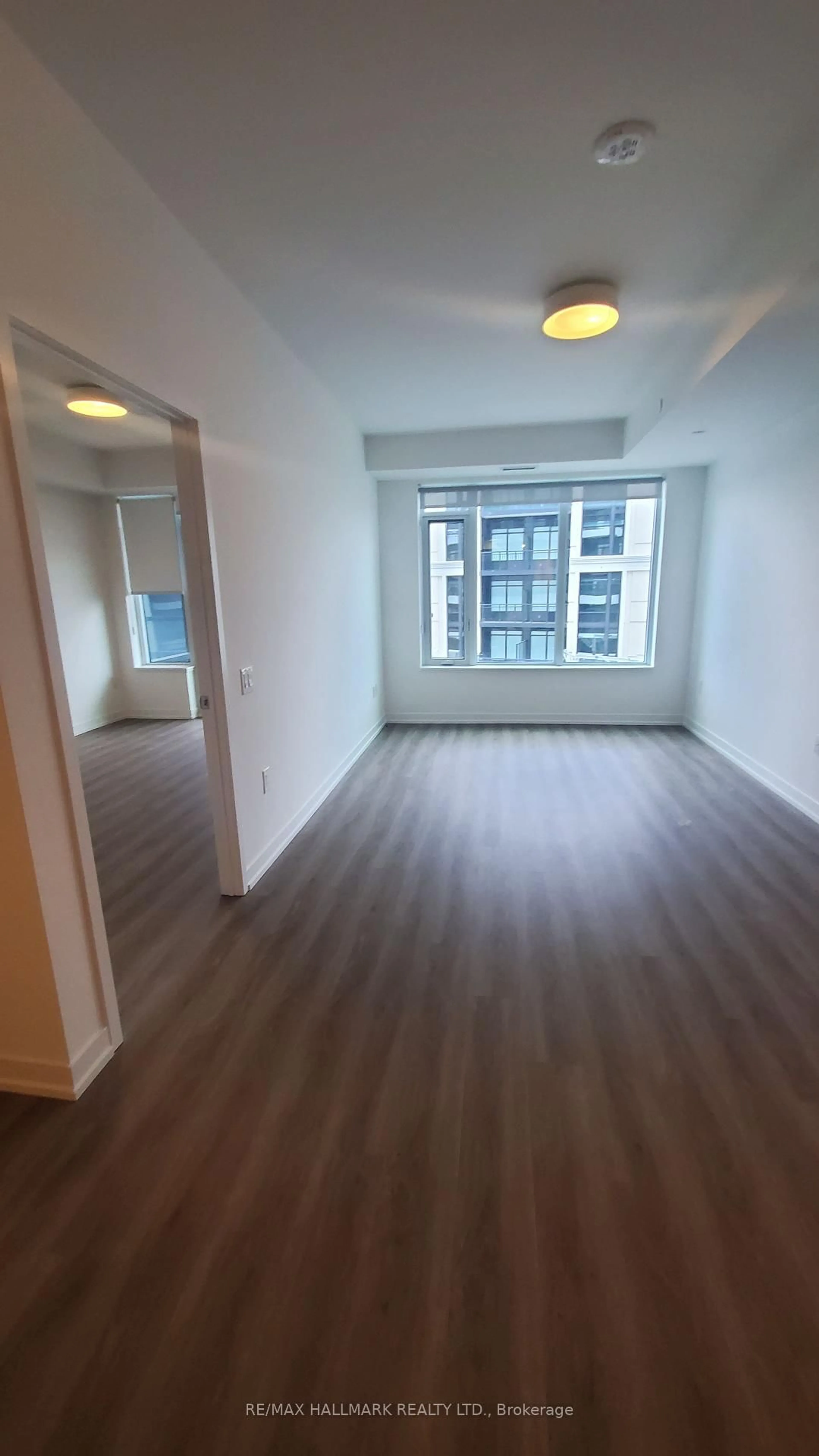 A pic of a room for 2485 Eglinton Ave #808, Mississauga Ontario L5M 2T1