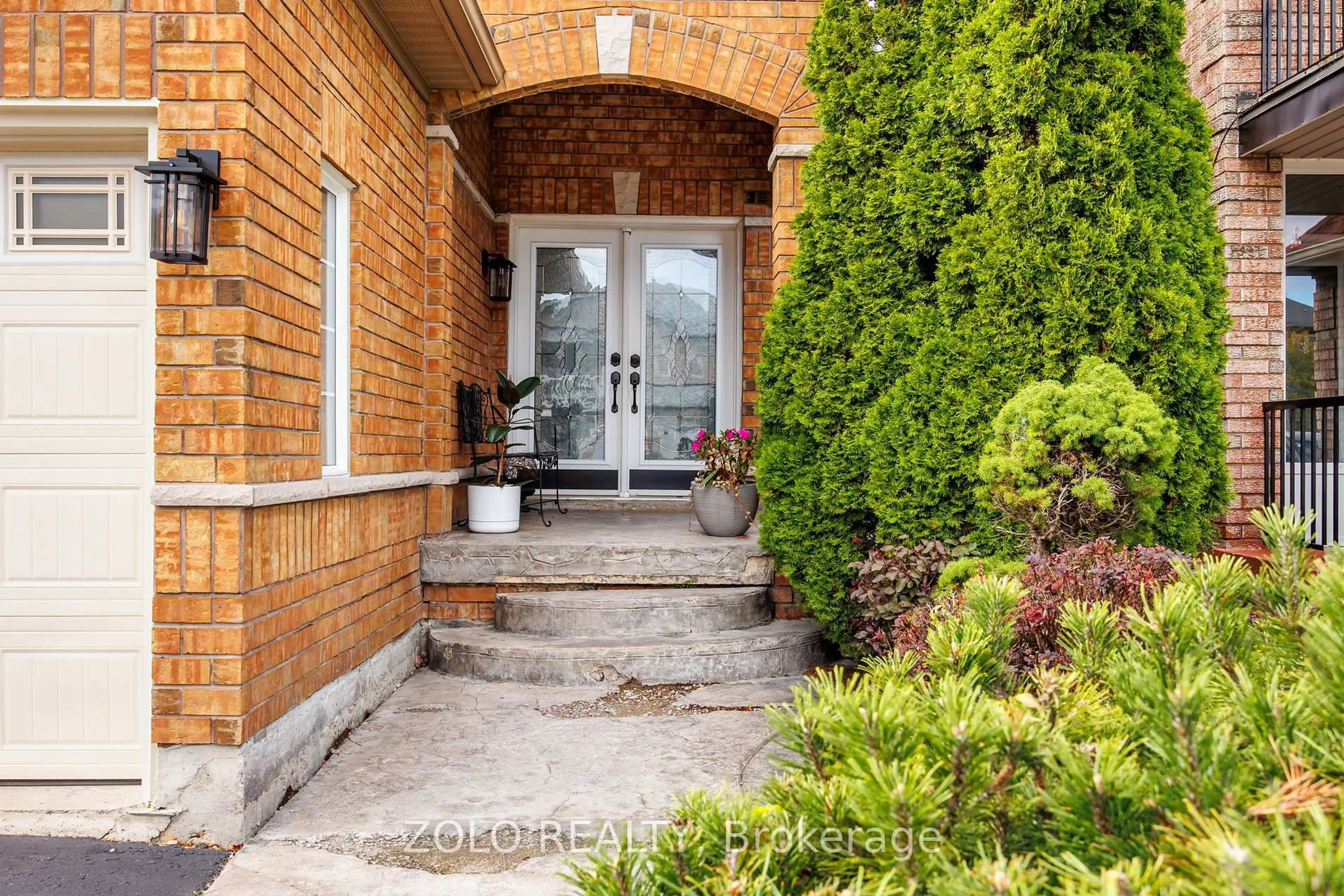 Unknown for 49 Sandyshores Dr, Brampton Ontario L6R 2H3