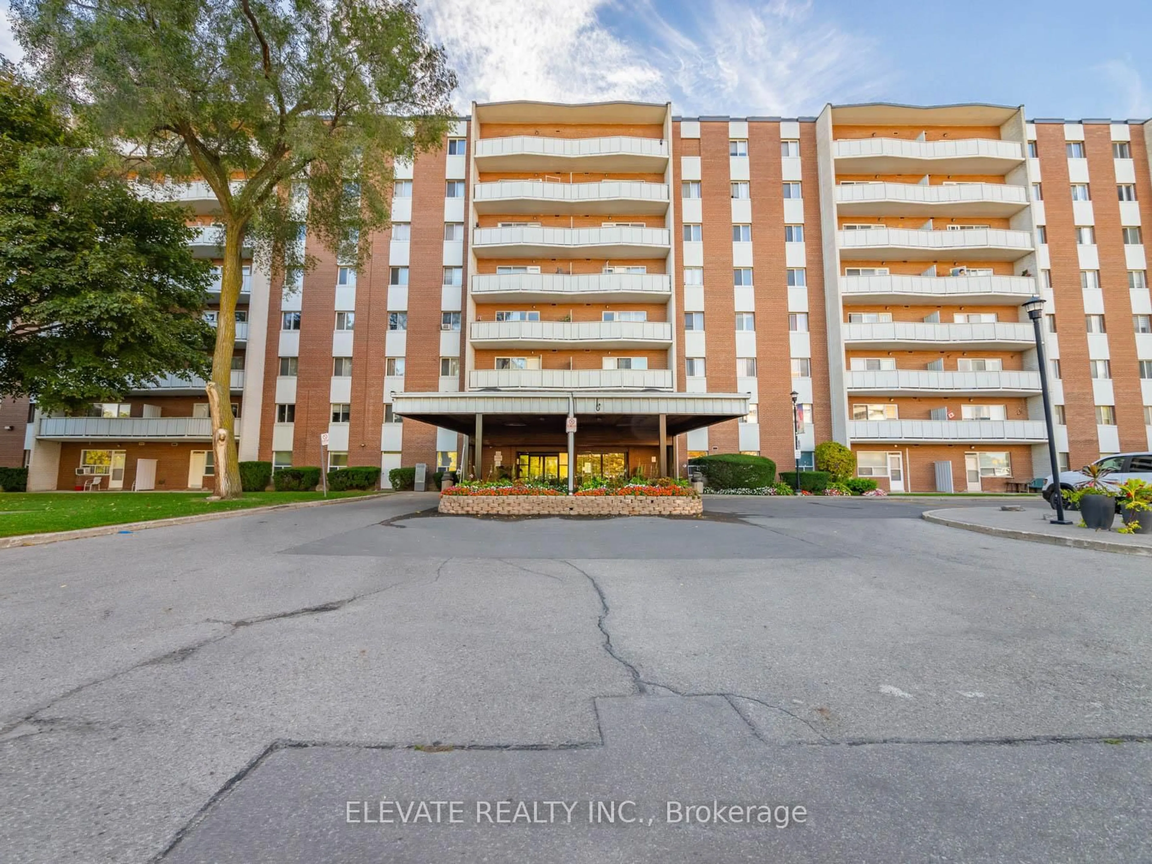 Unknown for 1660 Bloor St #612, Mississauga Ontario L4X 1R9