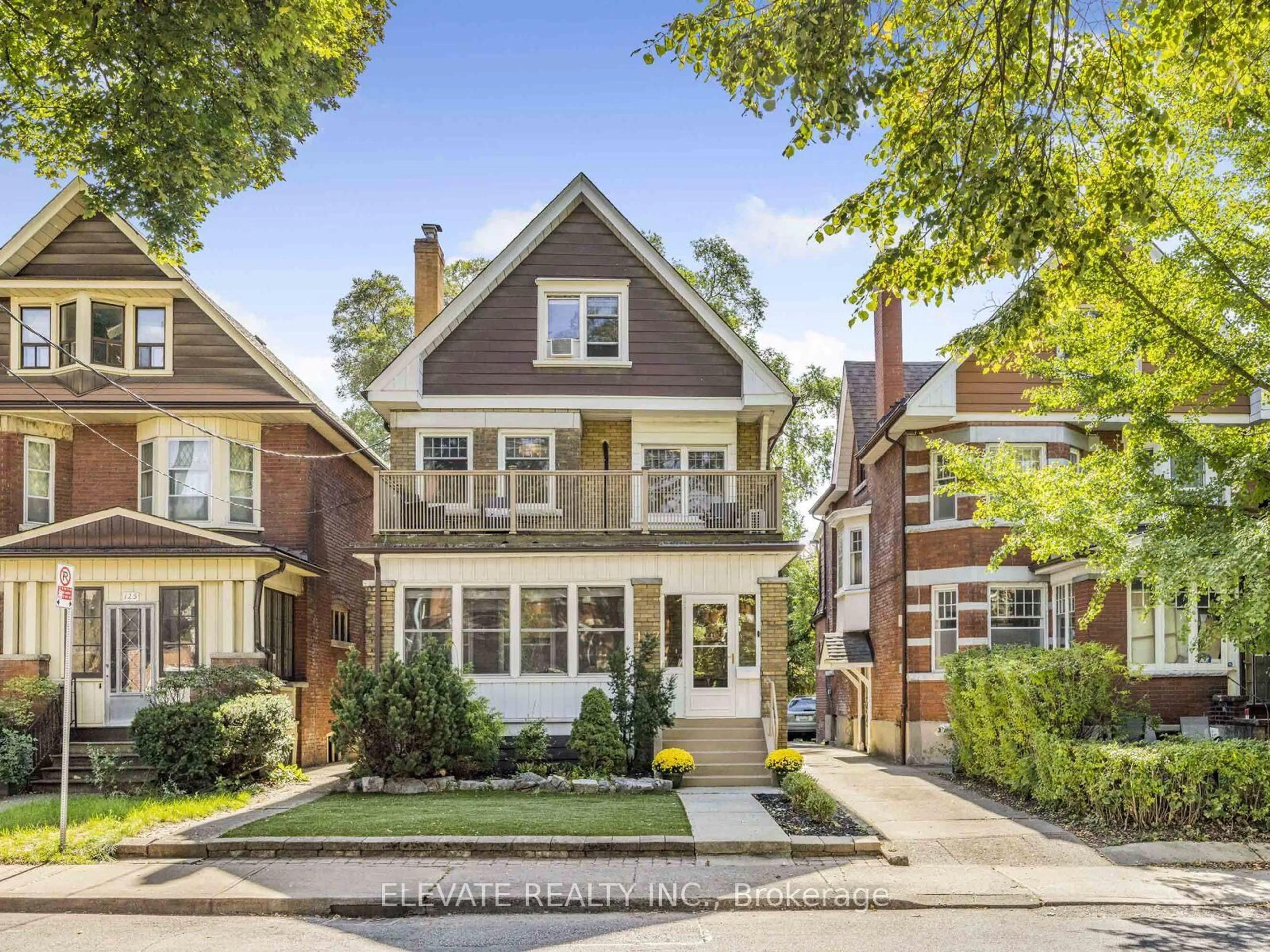Home with brick exterior material, street for 127 Westminster Ave, Toronto Ontario M6R 1N6