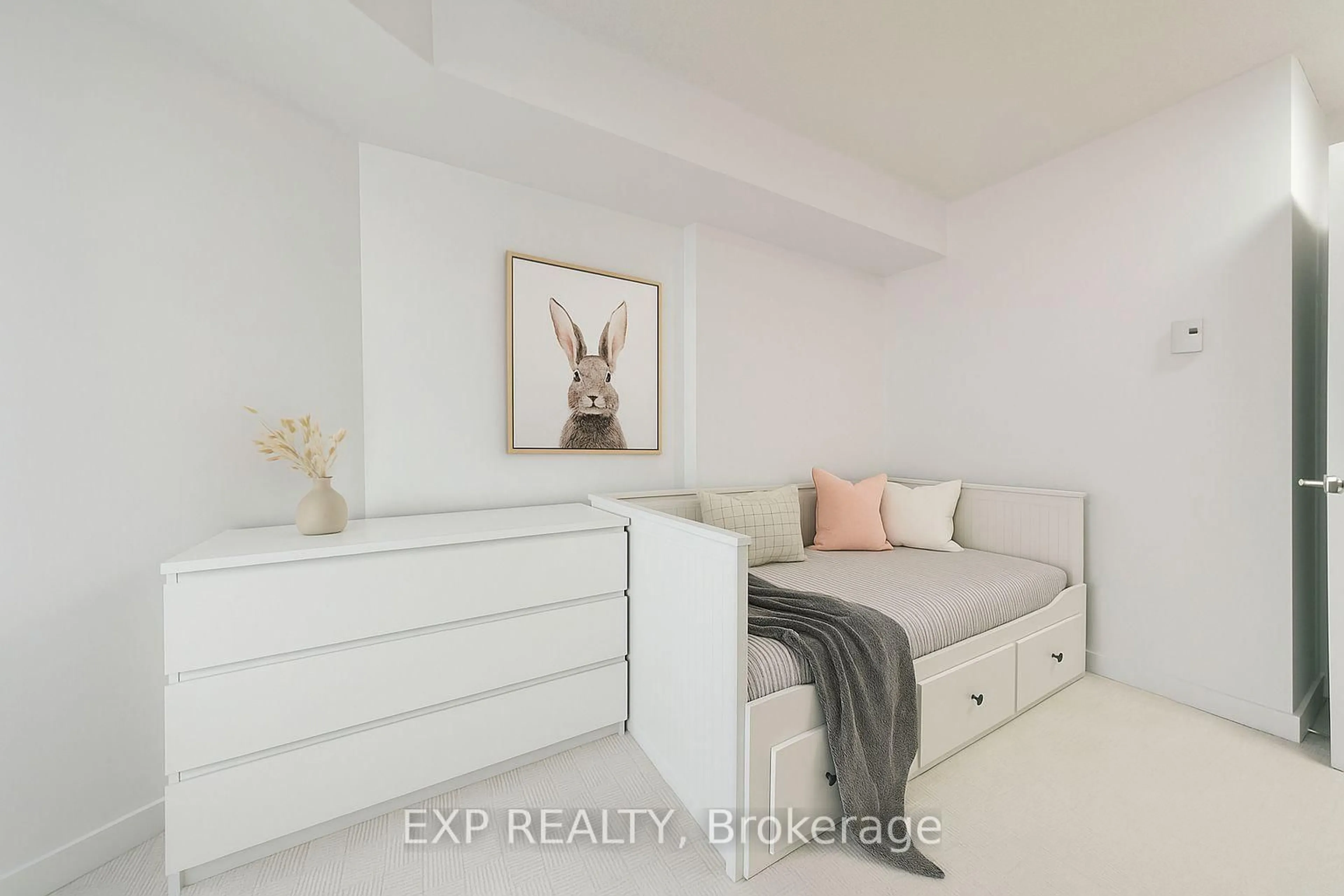 Bedroom with bed, unknown for 3605 Kariya Dr #906, Mississauga Ontario L5B 3J4