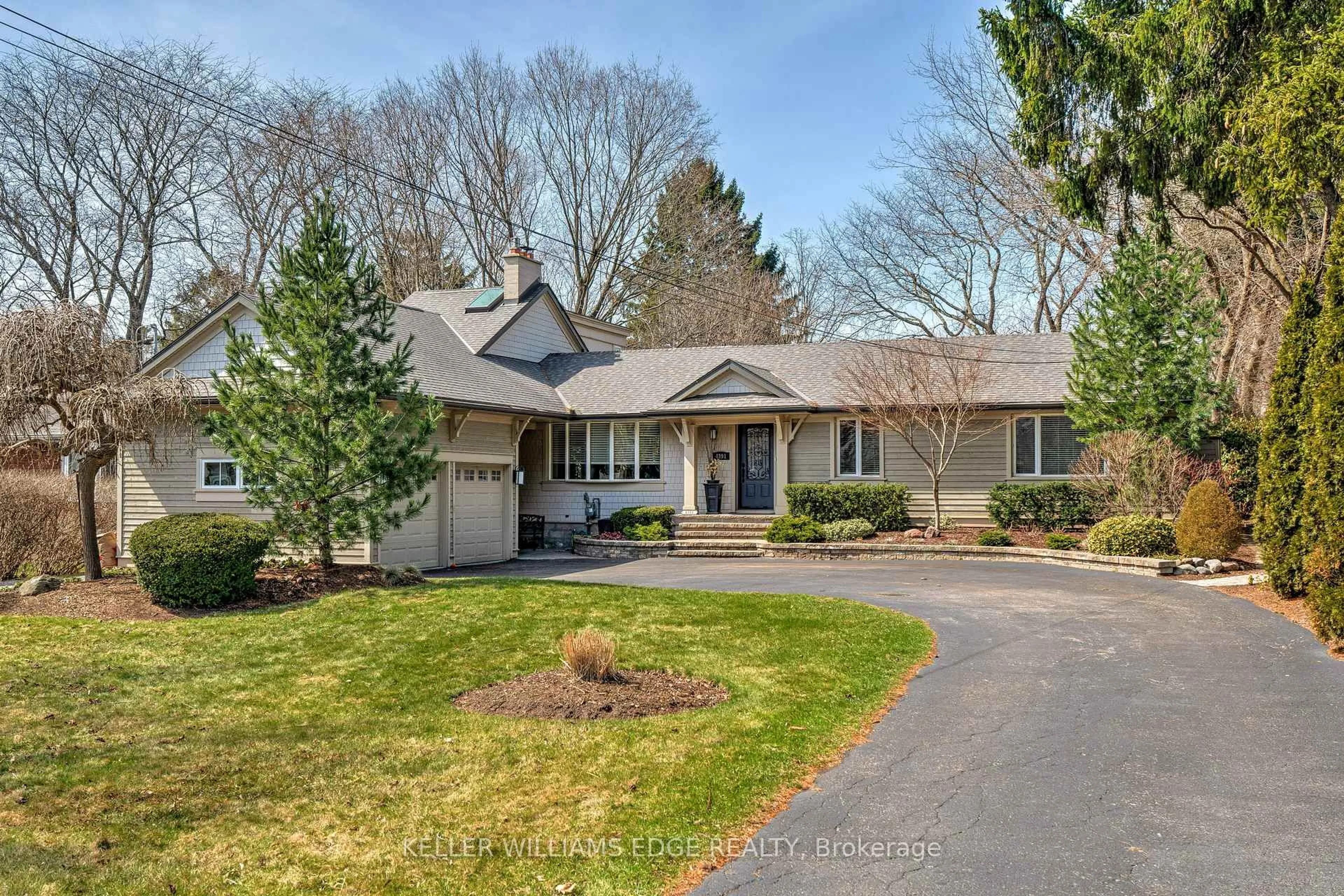 Unknown for 4391 Lakeshore Rd, Burlington Ontario L7L 1B3