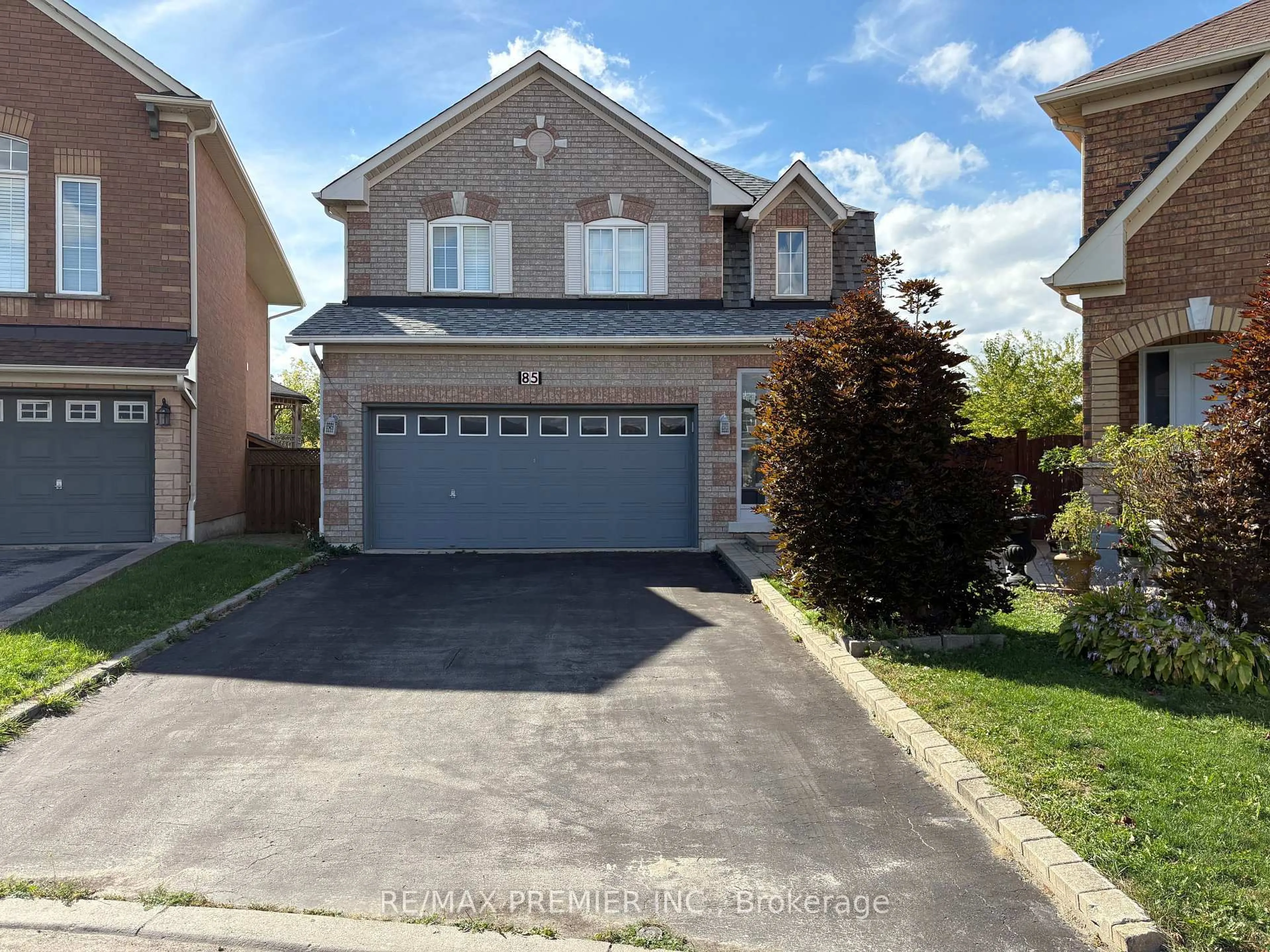 Unknown for 85 Meadow Oak Pl, Toronto Ontario M9N 3Z6
