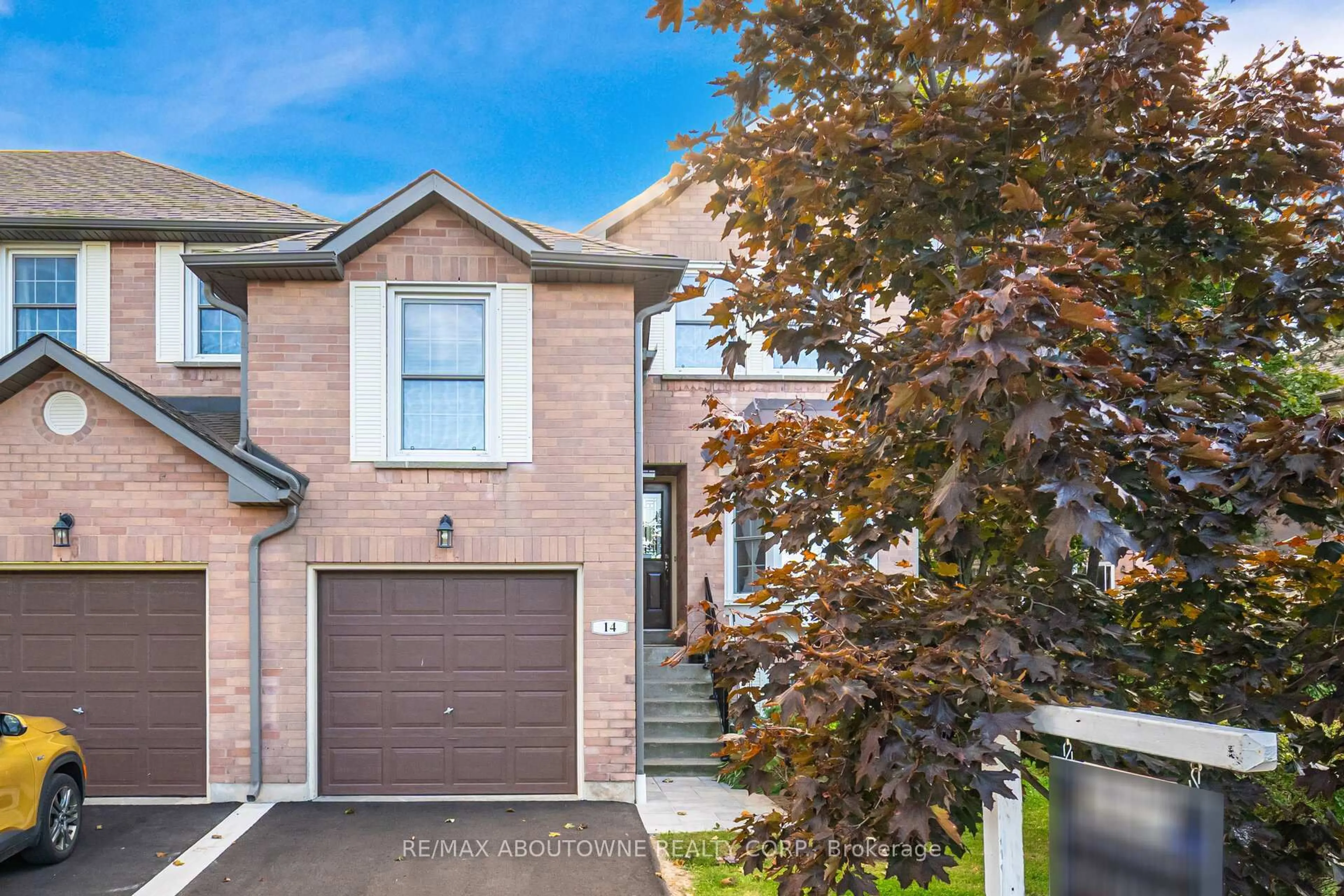 Home with brick exterior material, street for 2935 Headon Forest Dr #14, Burlington Ontario L7M 3Z7