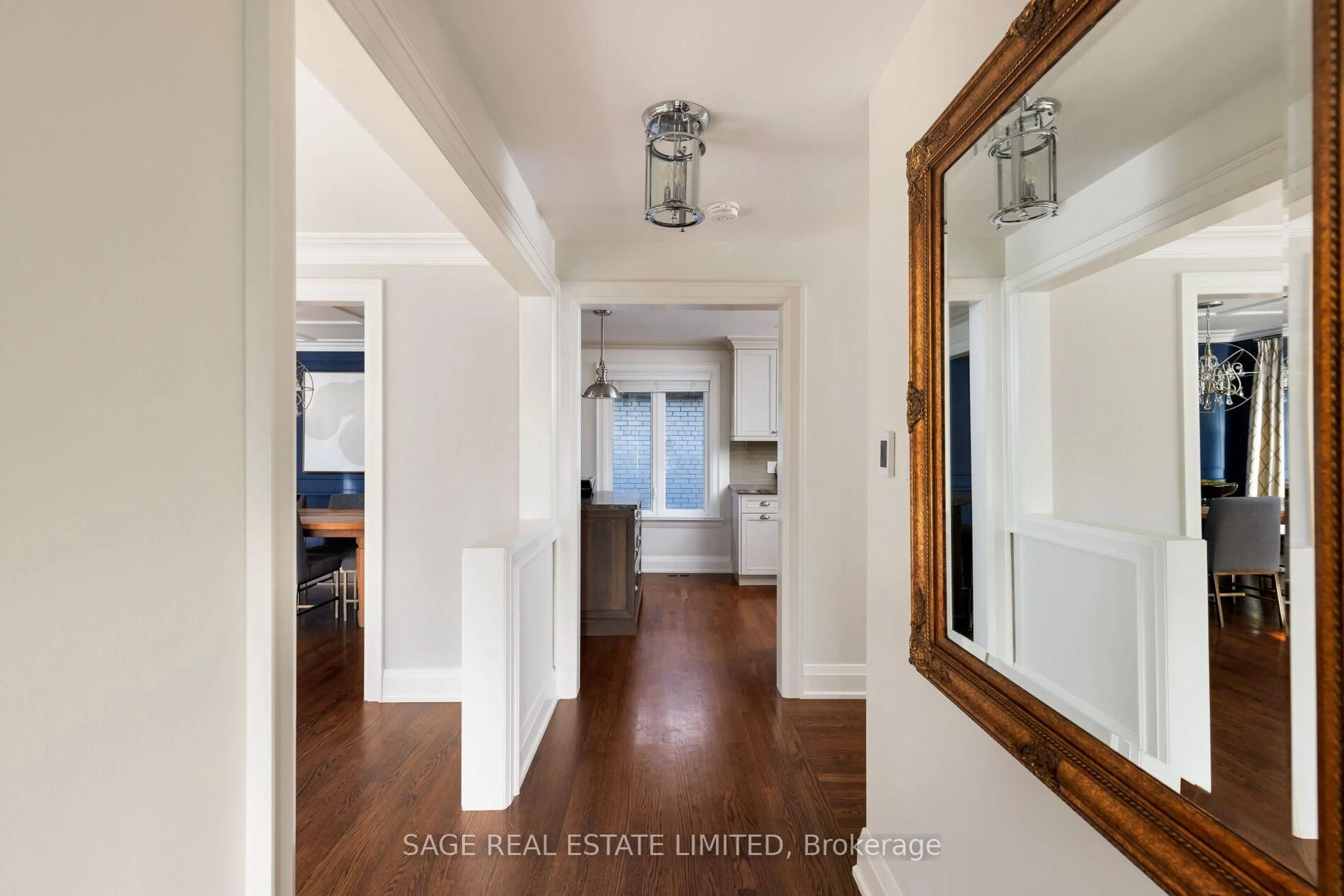 Indoor entryway for 45 Newstead Rd, Toronto Ontario M9P 3G2