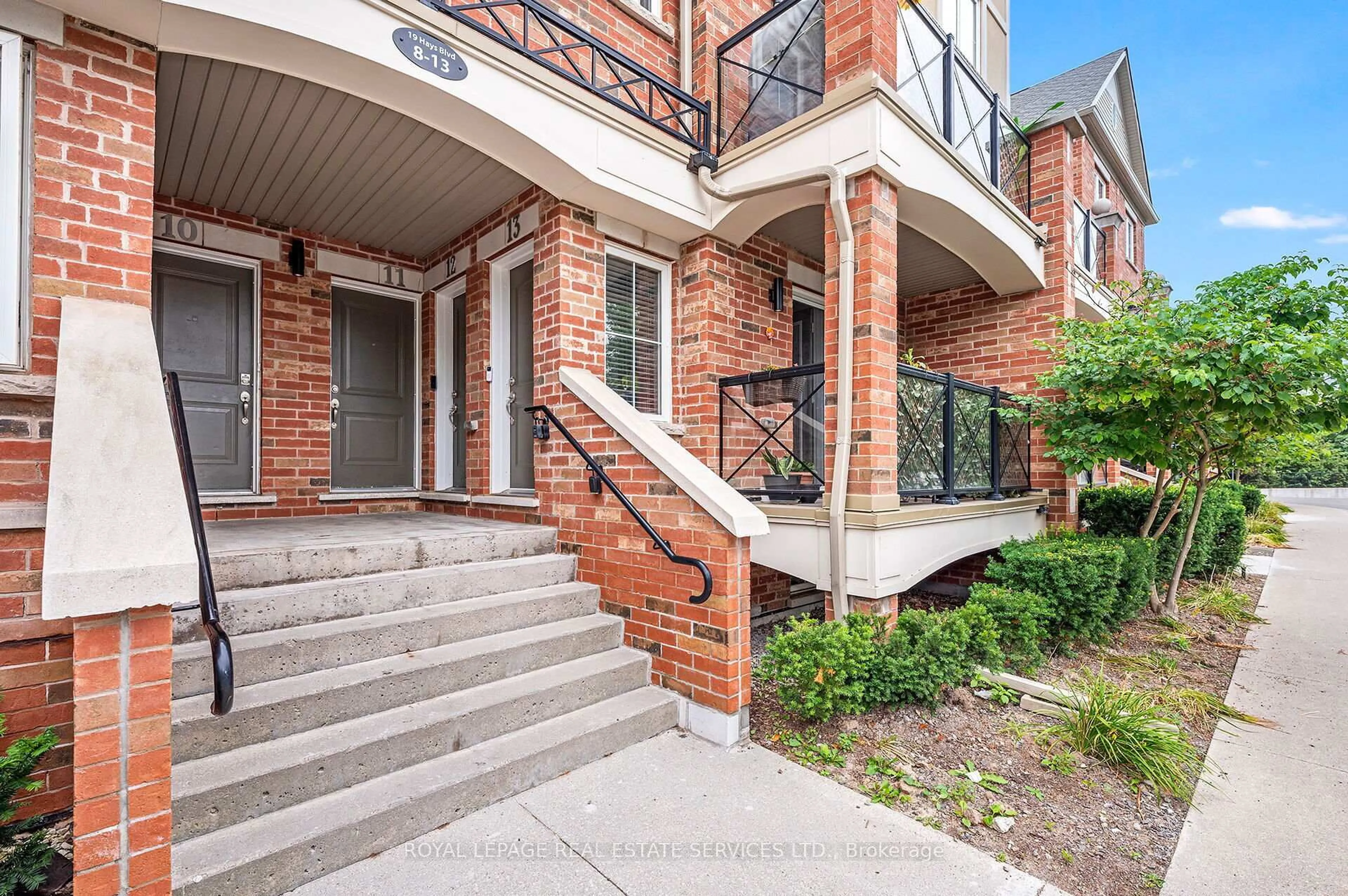 Home with brick exterior material, street for 19 Hays Blvd #Unit 12, Oakville Ontario L6H 0H8