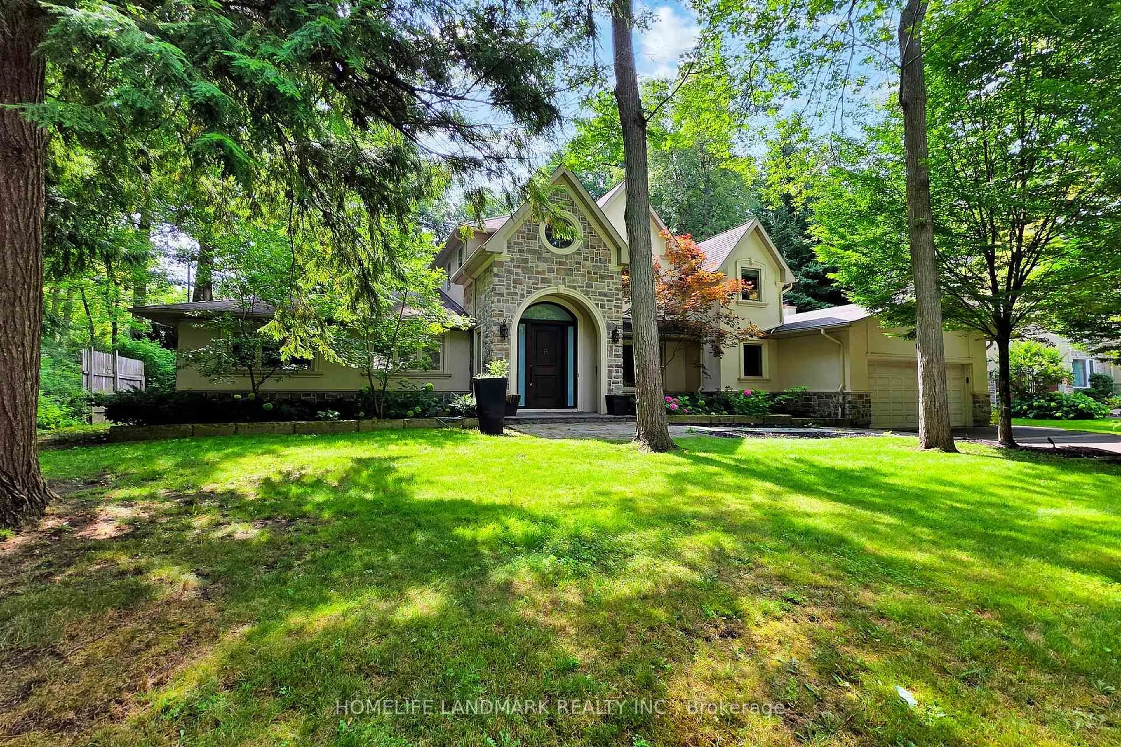 Unknown for 1558 Spring Rd, Mississauga Ontario L5J 1N3
