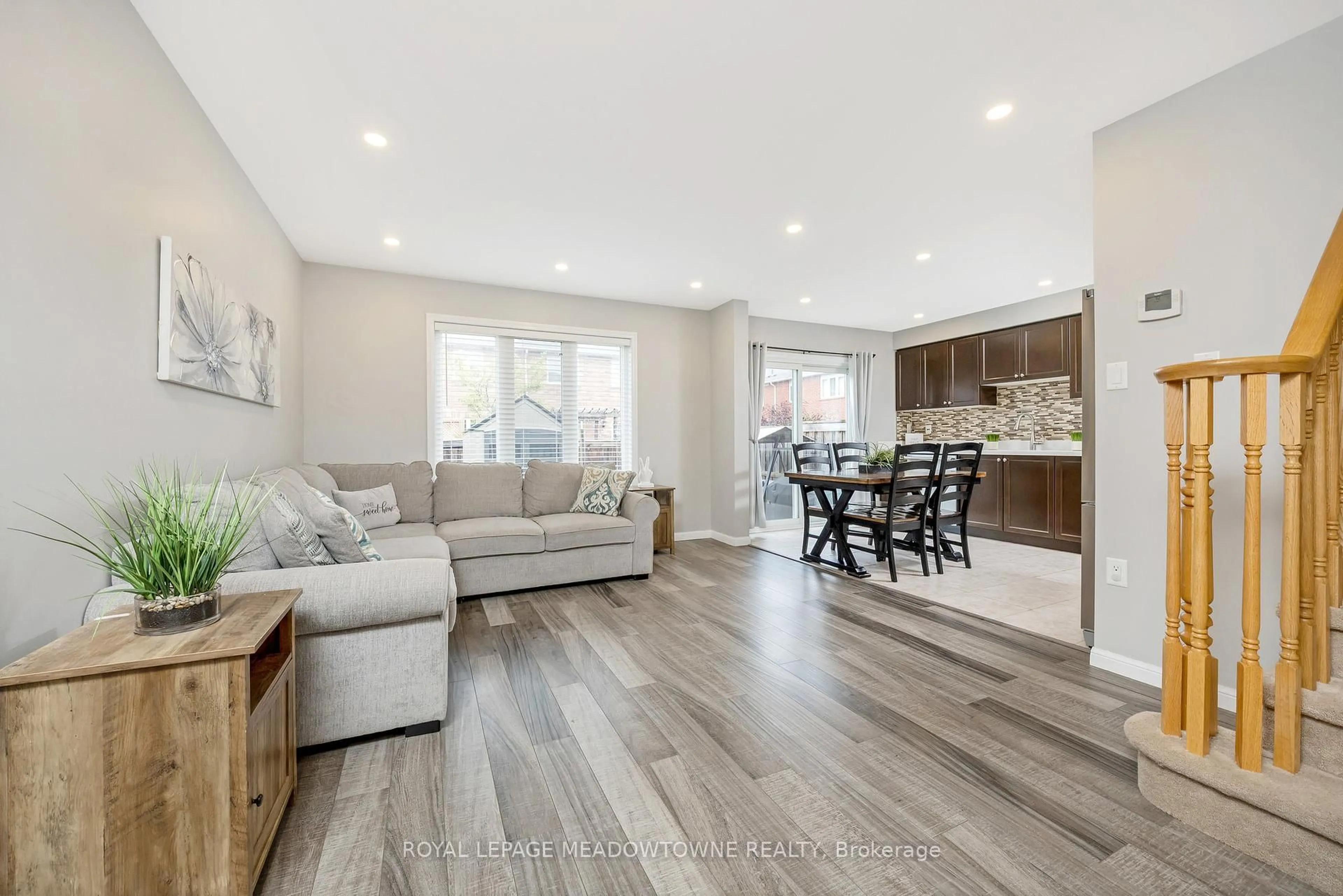 Unknown for 606 Cargill Path, Milton Ontario L9T 7X2