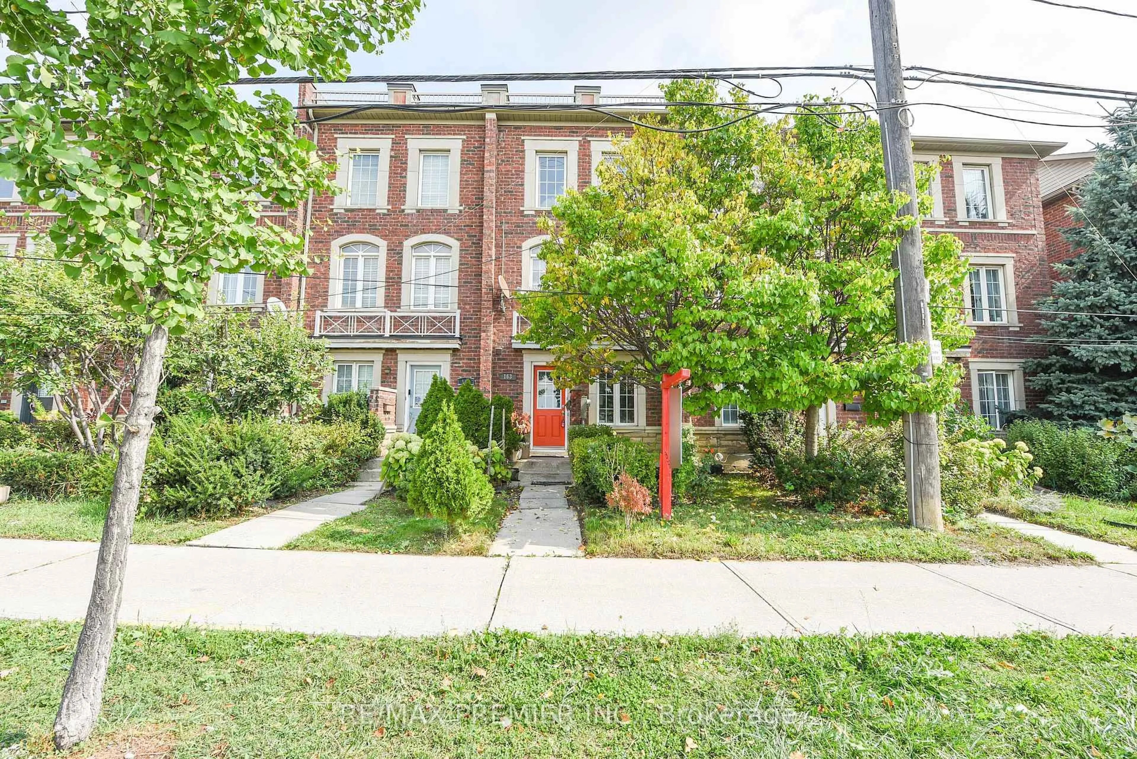 Unknown for 163 Torbarrie Rd, Toronto Ontario M3L 1G8