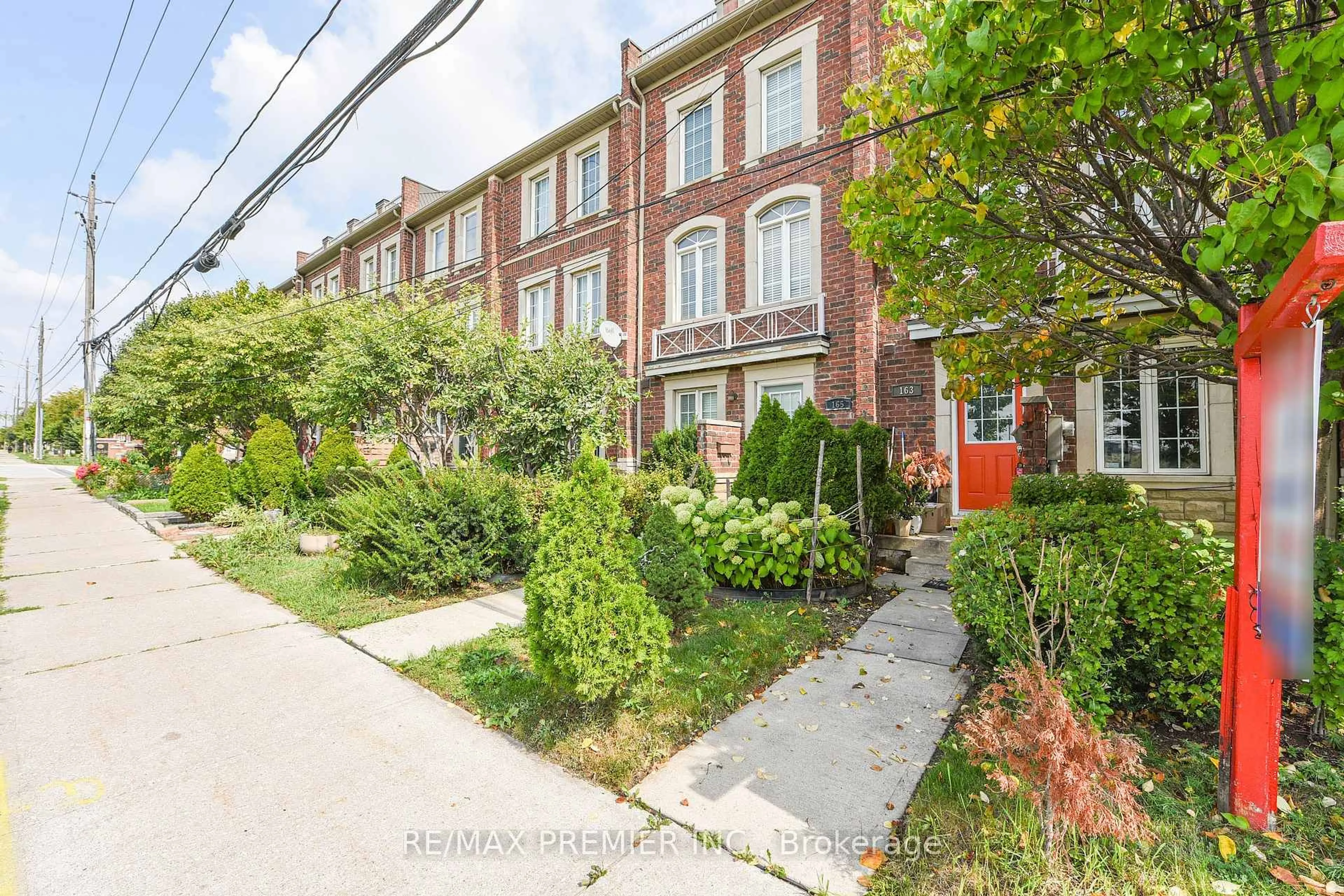 Unknown for 163 Torbarrie Rd, Toronto Ontario M3L 1G8