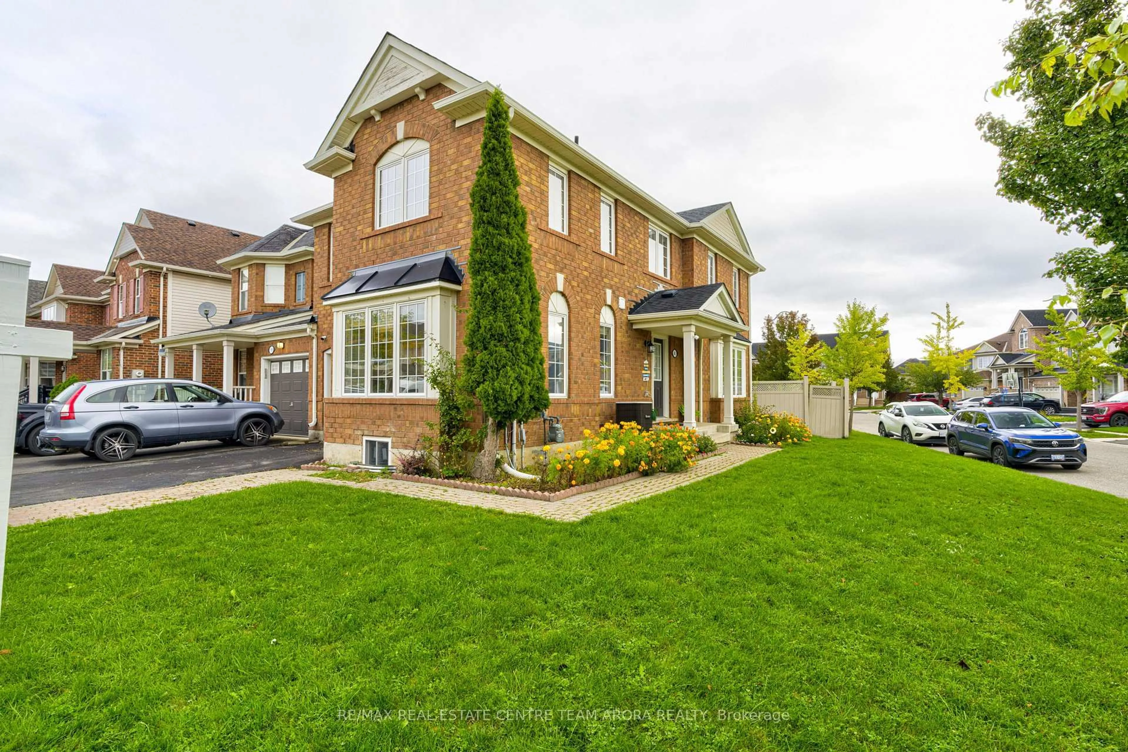 Home with brick exterior material, street for 4 Dalia St, Brampton Ontario L6X 0L7