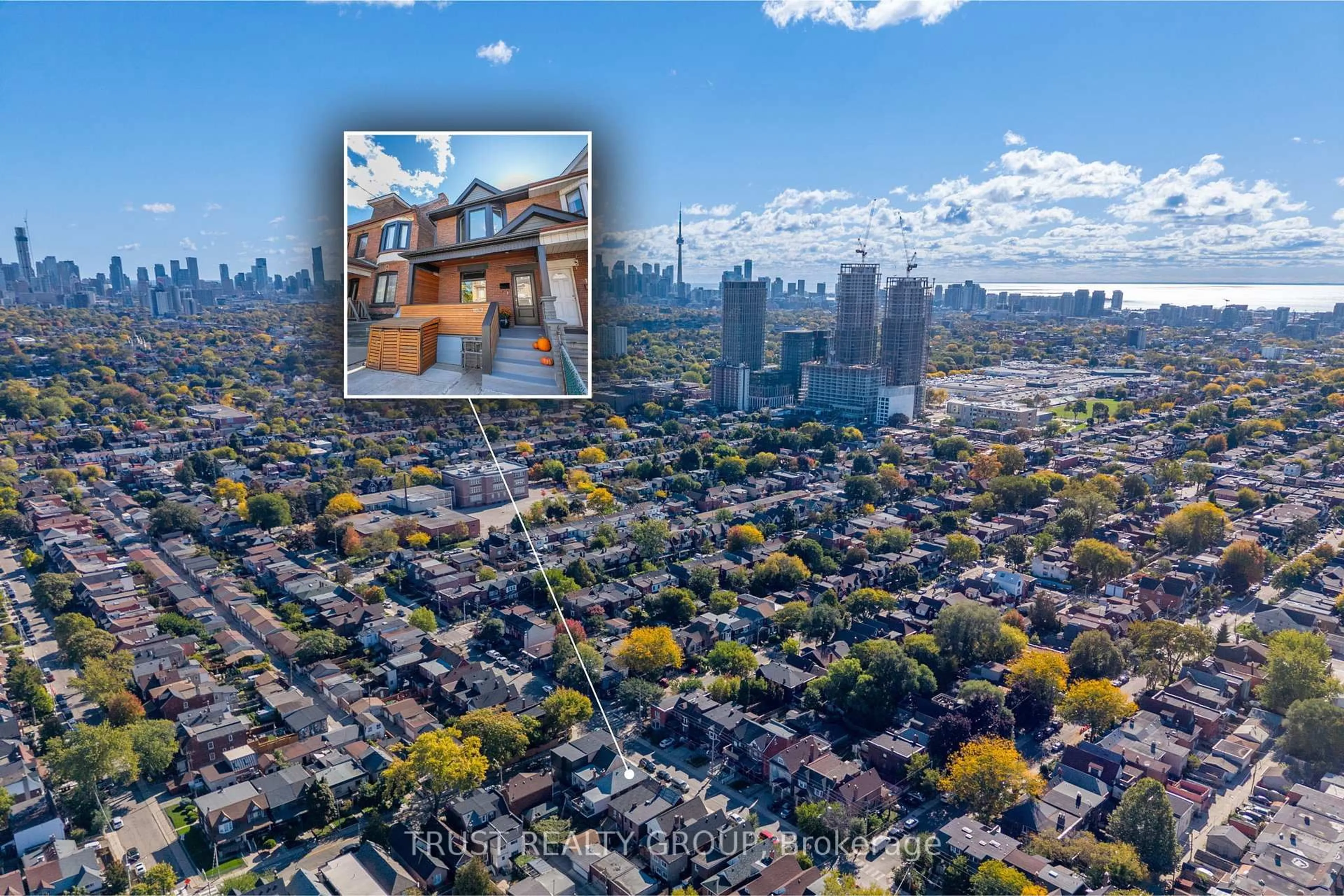 A pic from outside/outdoor area/front of a property/back of a property/a pic from drone, city buildings view from balcony for 153 Wallace Ave, Toronto Ontario M6H 1V1