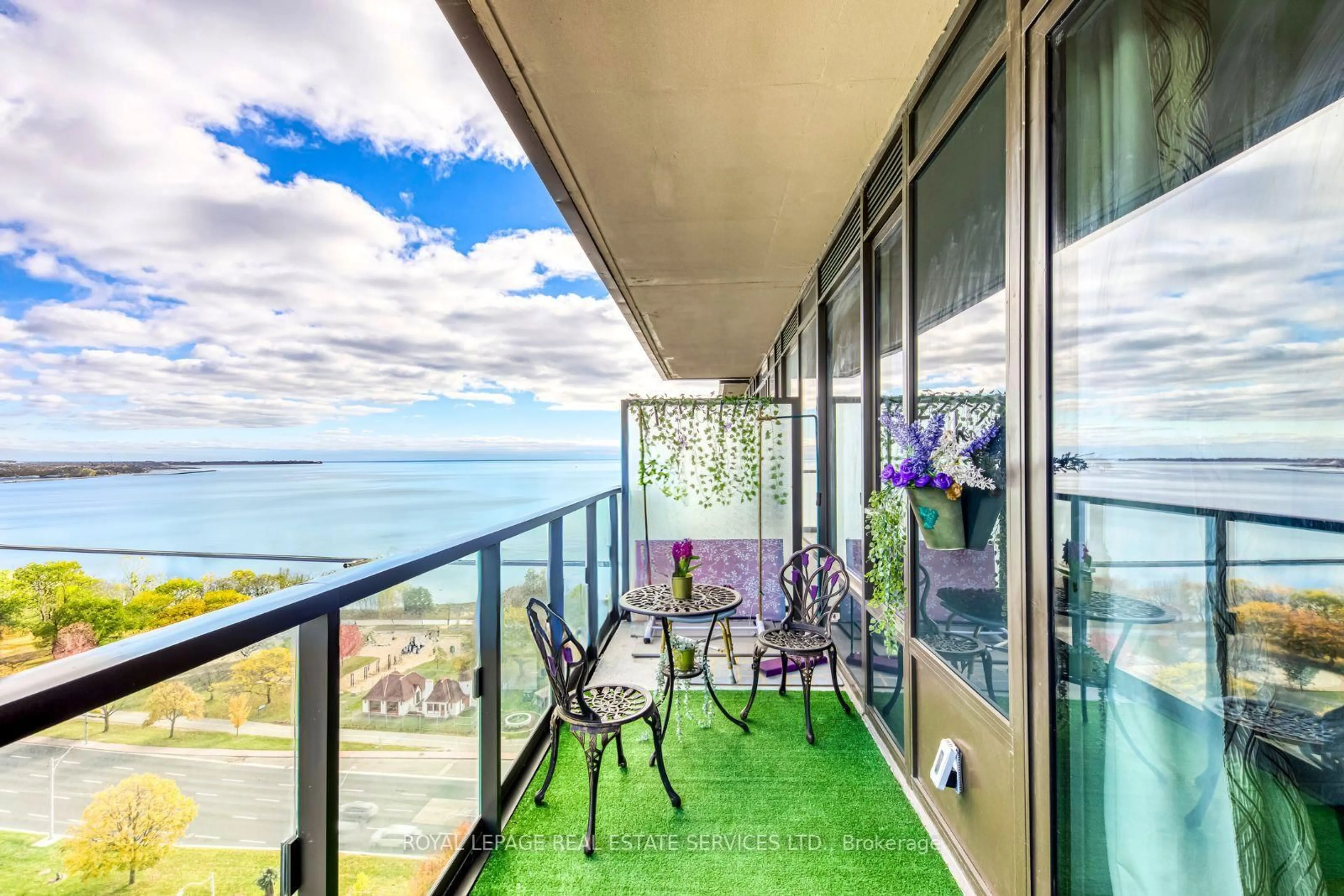 Balcony in the apartment, water/lake/river/ocean view for 1926 Lake Shore Blvd #1805, Toronto Ontario M6S 1A1