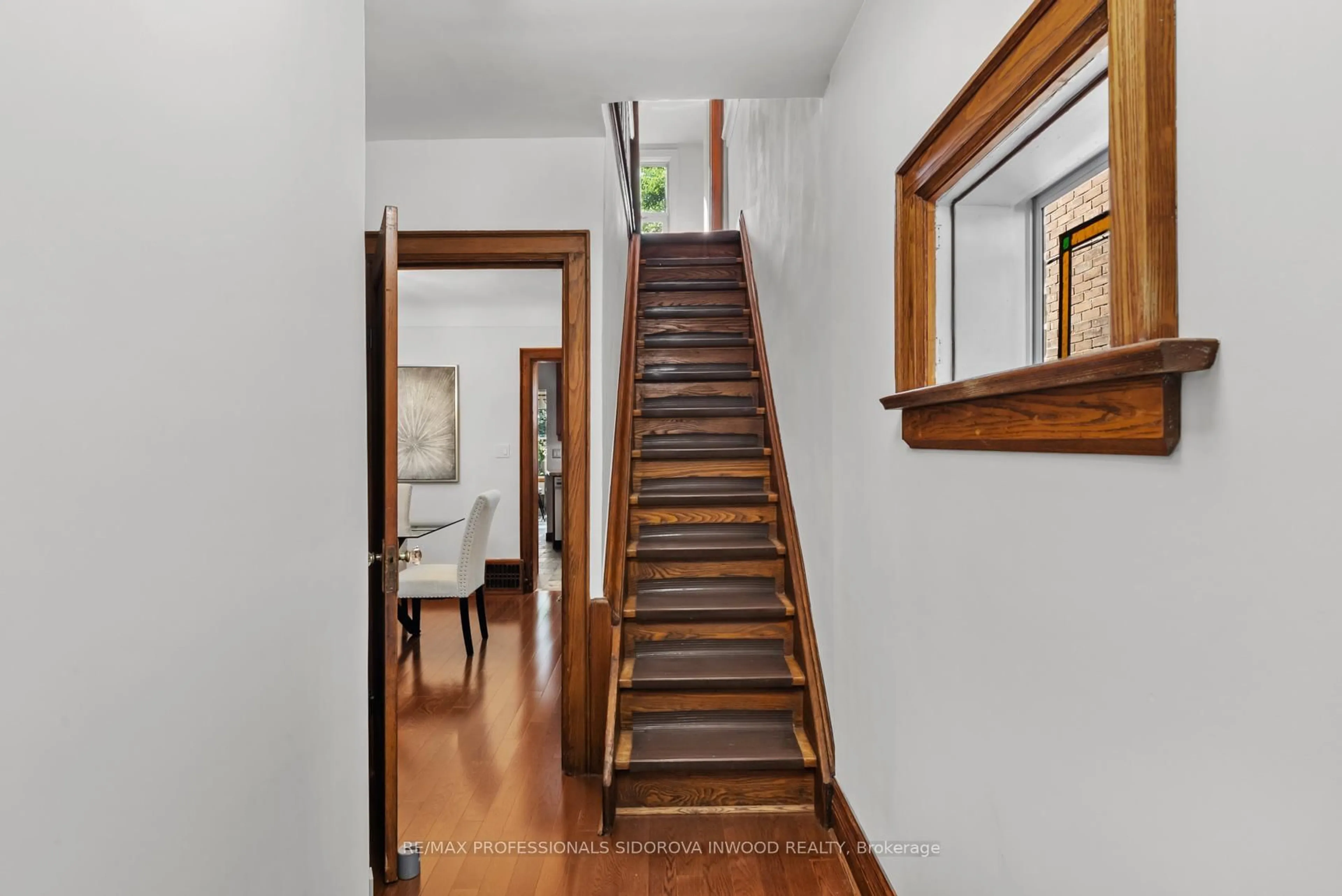Unknown for 11 Winfield Ave, Toronto Ontario M6S 2J7