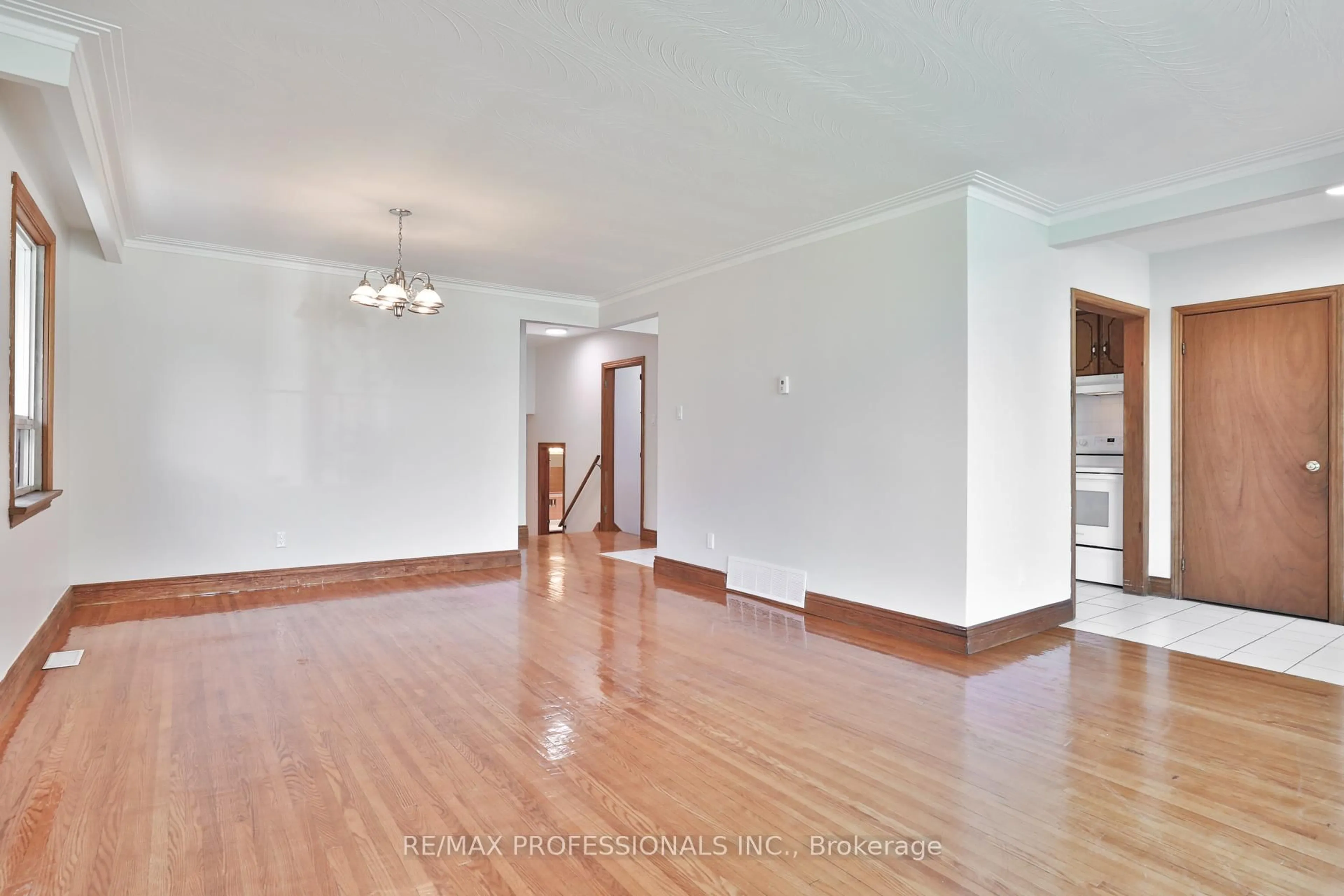 Unknown for 91 Jeffcoat Dr, Toronto Ontario M9W 3B9