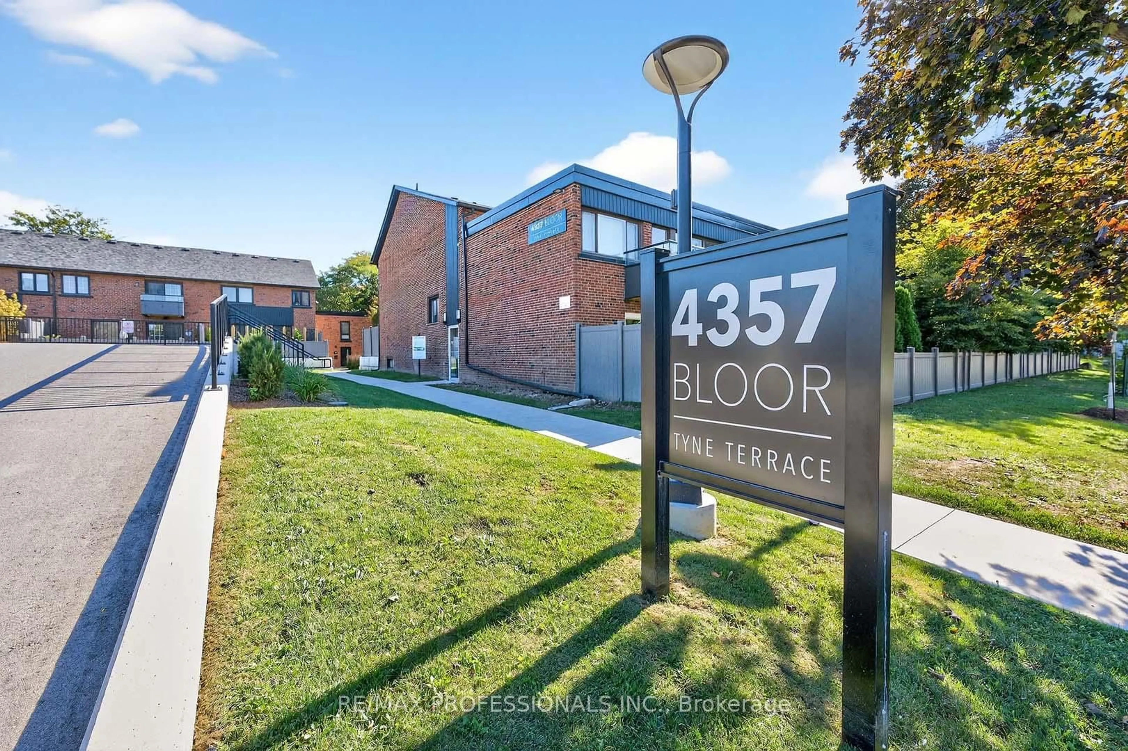 Home with brick exterior material, street for 4357 Bloor St #1, Toronto Ontario M9C 2A4