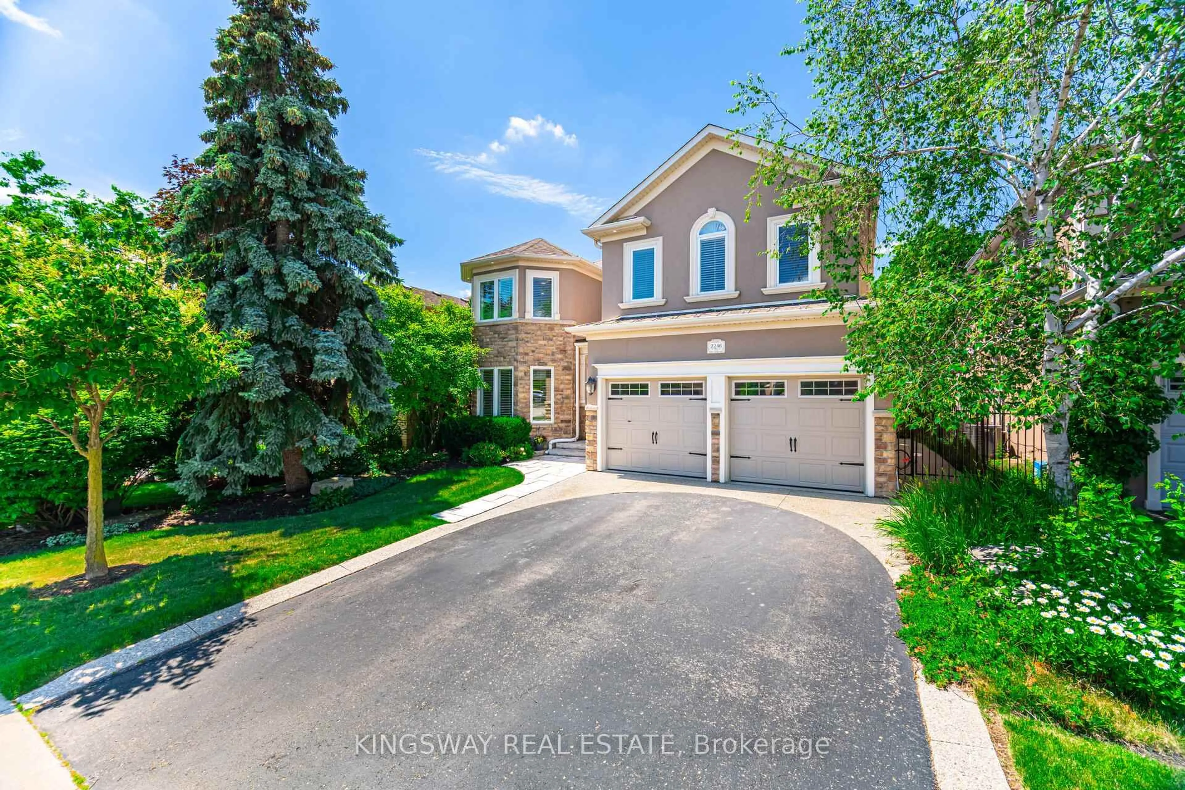 Unknown for 2246 Grand Ravine Dr, Oakville Ontario L6H 6B1