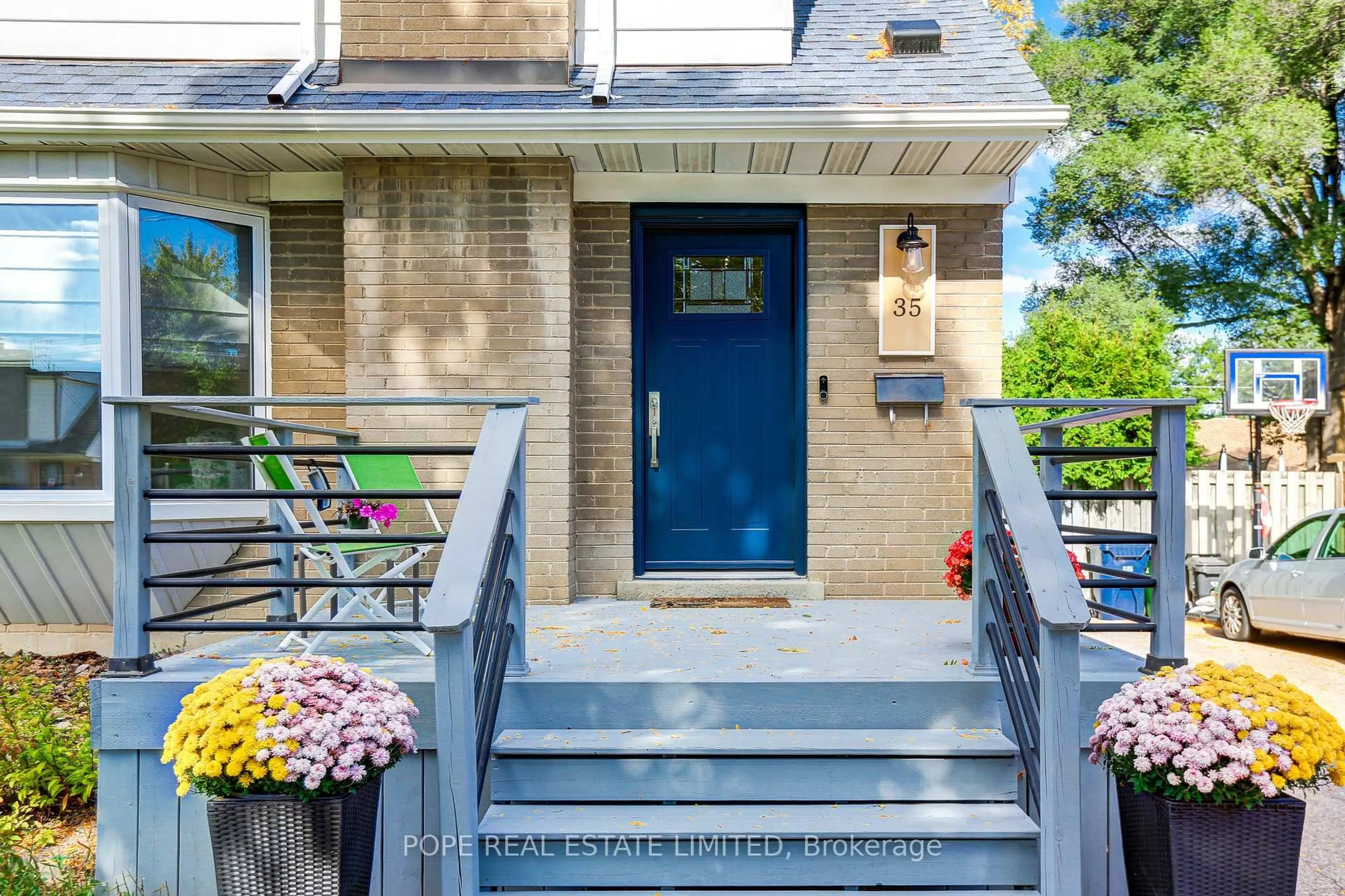 Unknown for 35 Tofield Cres, Toronto Ontario M9W 2B8