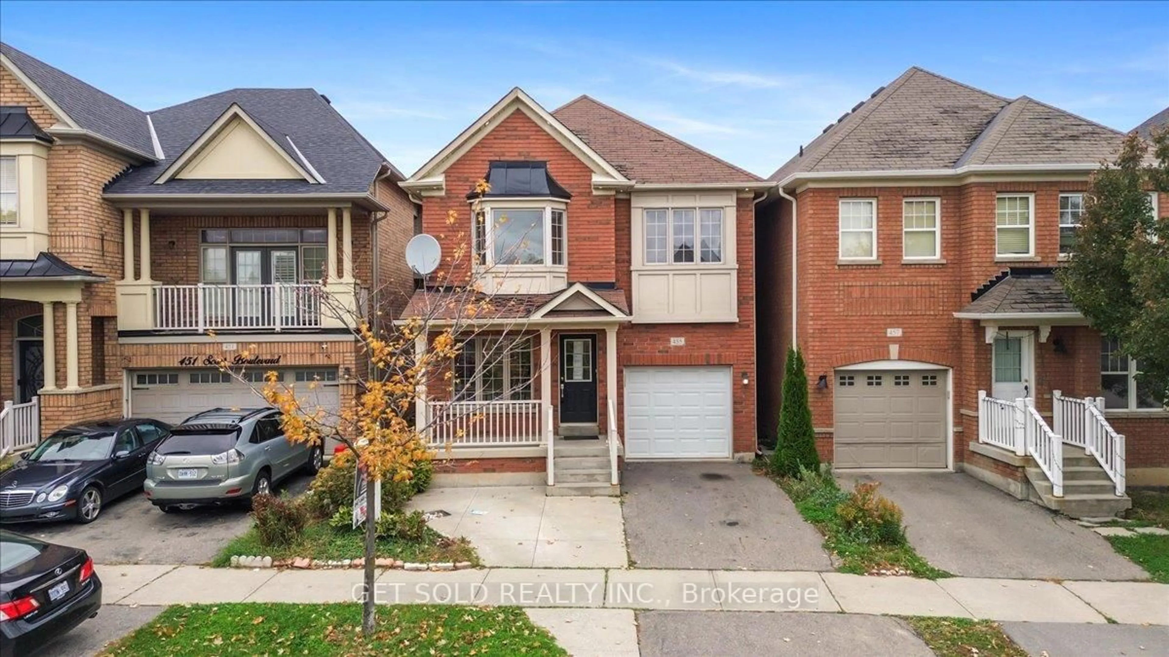 Home with brick exterior material, street for 455 Scott Blvd, Milton Ontario L9T 0V1