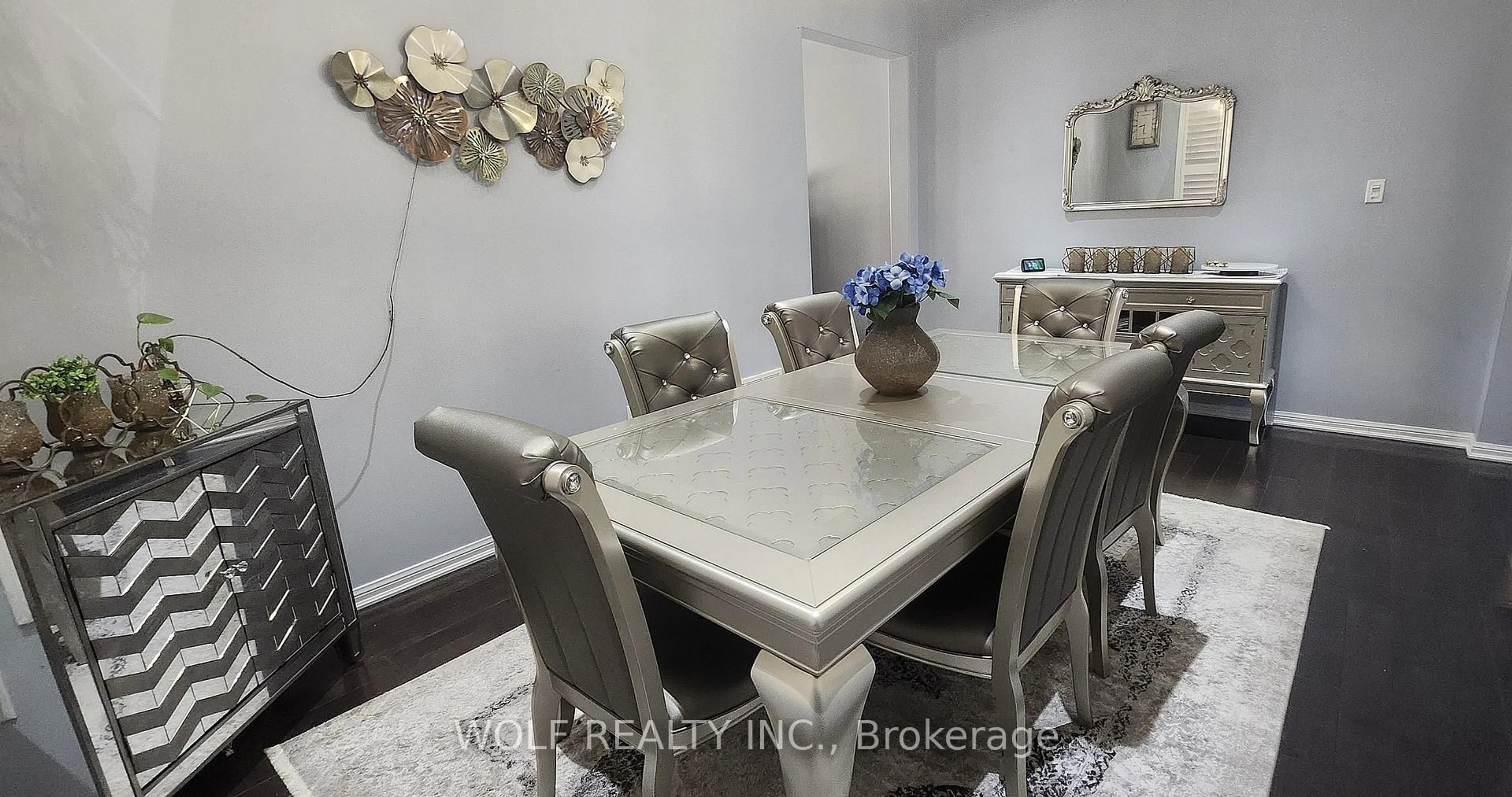 Dining room, ceramic/tile floor for 444 Wettlaufer Terr, Milton Ontario L9T 7N3